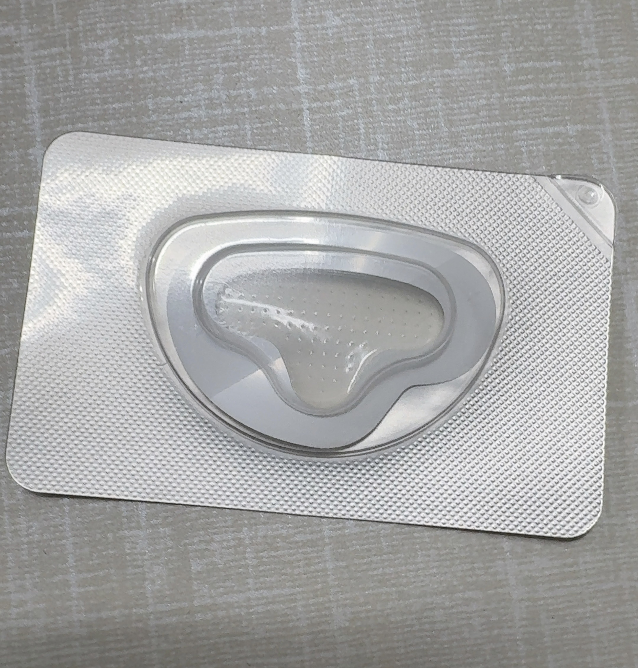 レチアールエヌ スリムパッチ/ACROPASS/シートマスク・パックを使ったクチコミ（2枚目）