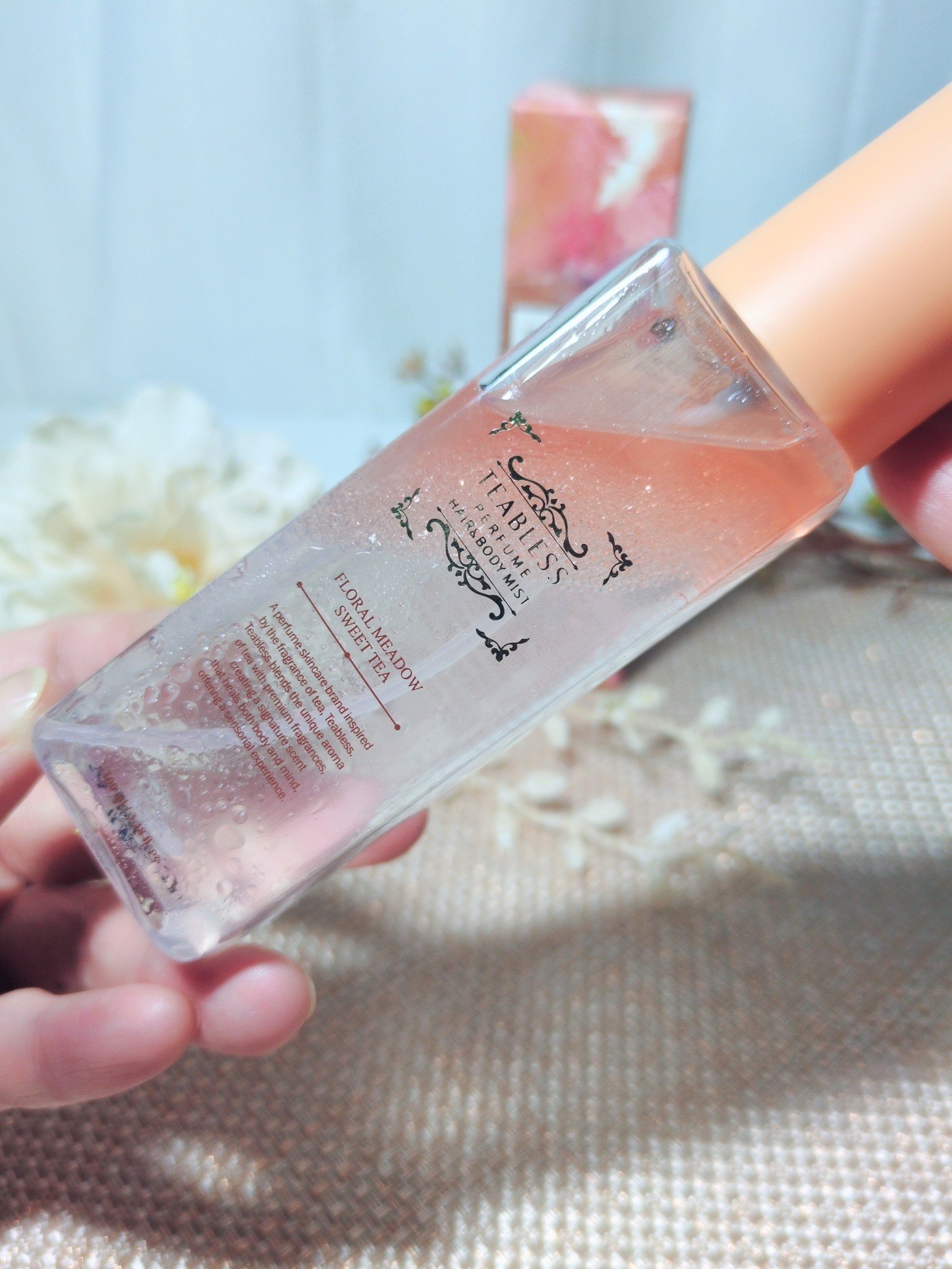 パフュームボディローション リリィムスクホワイトティー/TEABLESS/ボディローションを使ったクチコミ（2枚目）