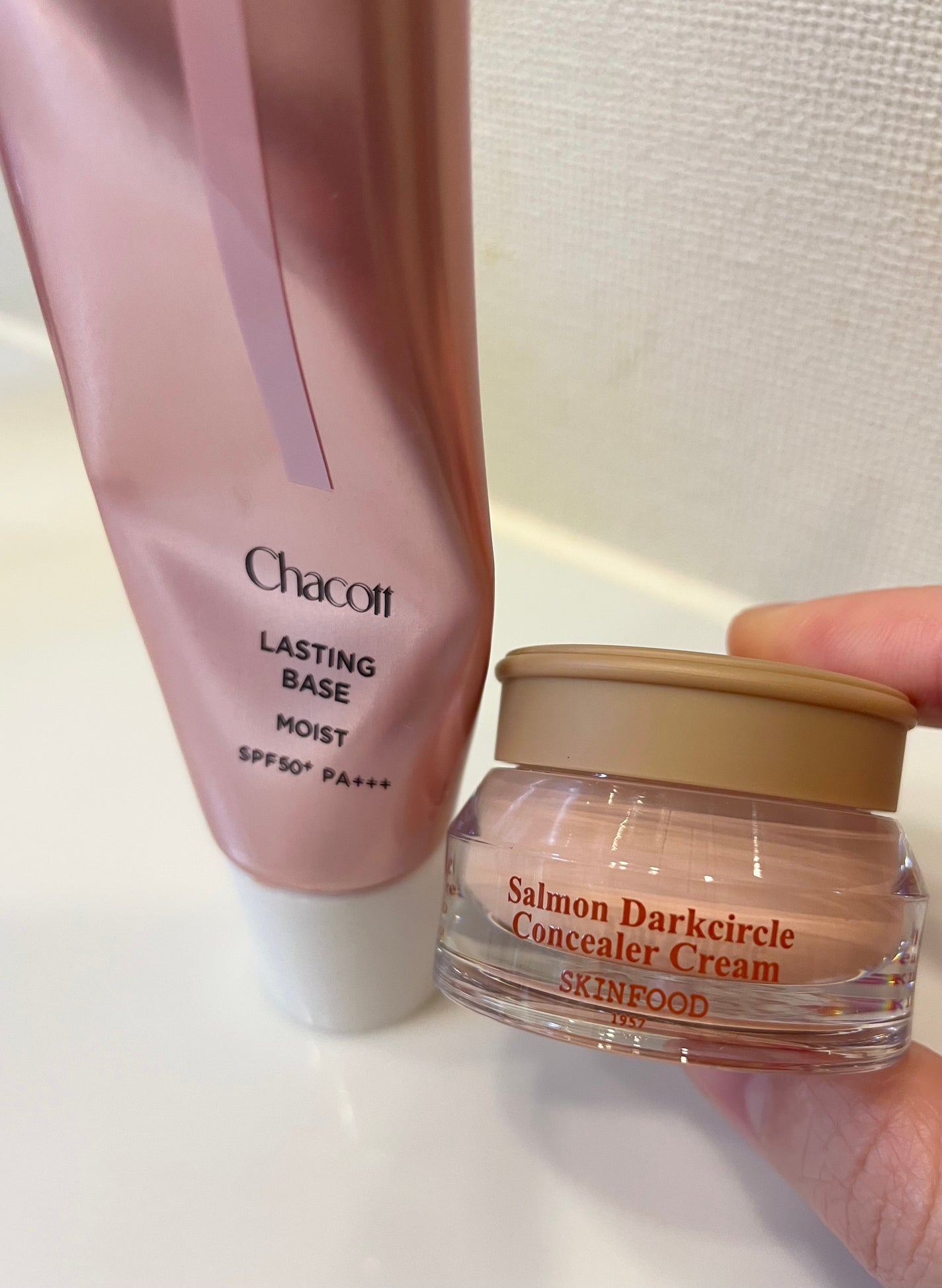 ラスティングベース モイストC/チャコット・コスメティクス/化粧下地を使ったクチコミ(2枚目)