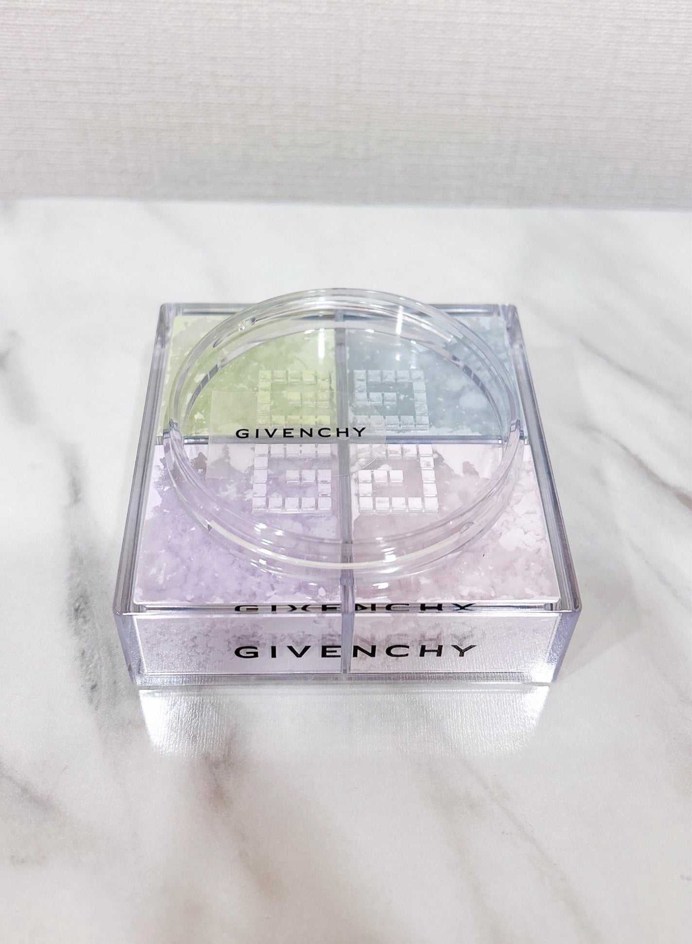 プリズム・リーブル/GIVENCHY/ルースパウダーを使ったクチコミ(2枚目)