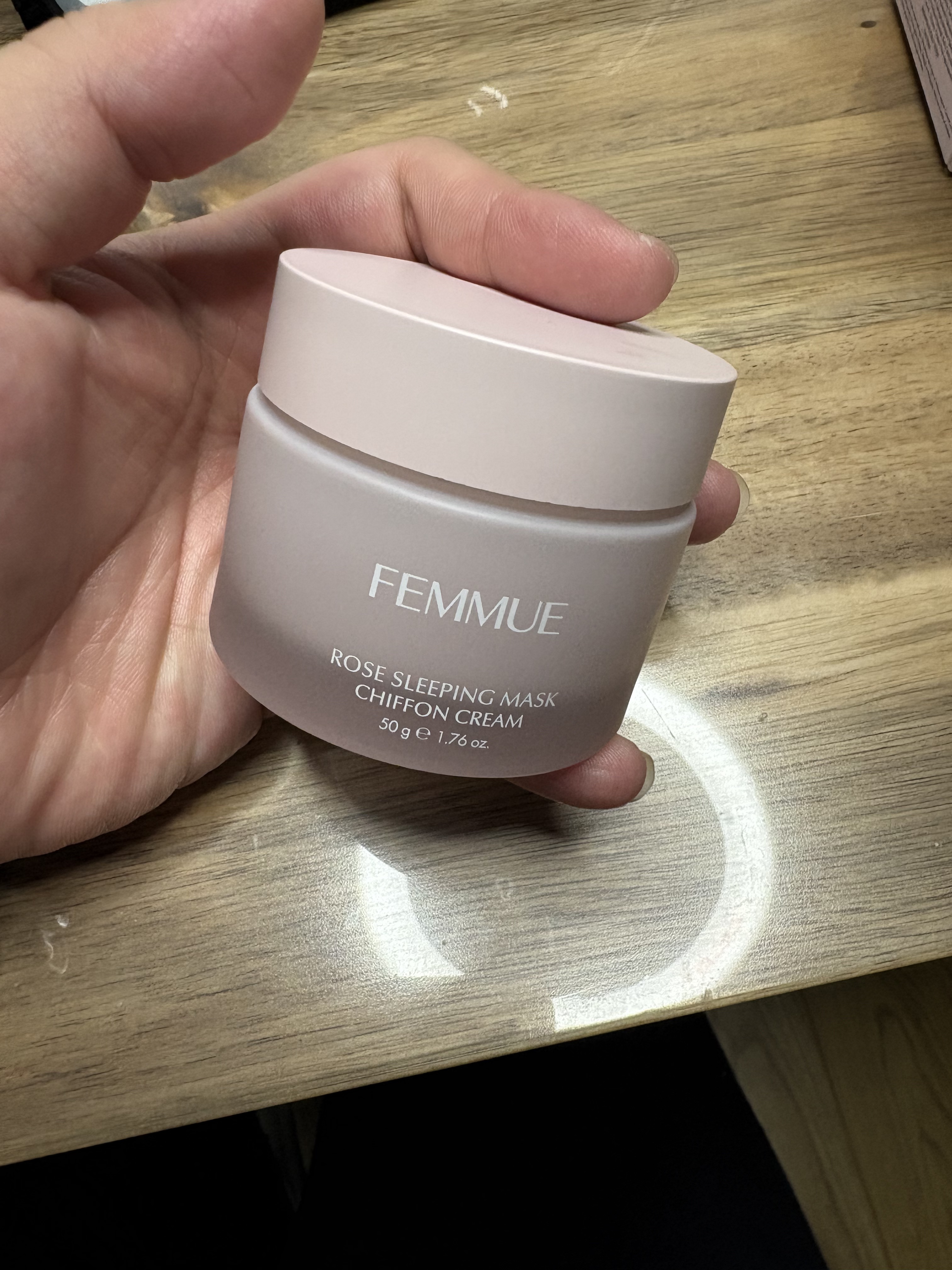 ローズウォーター スリーピングマスク/FEMMUE/フェイスクリームを使ったクチコミ（1枚目）