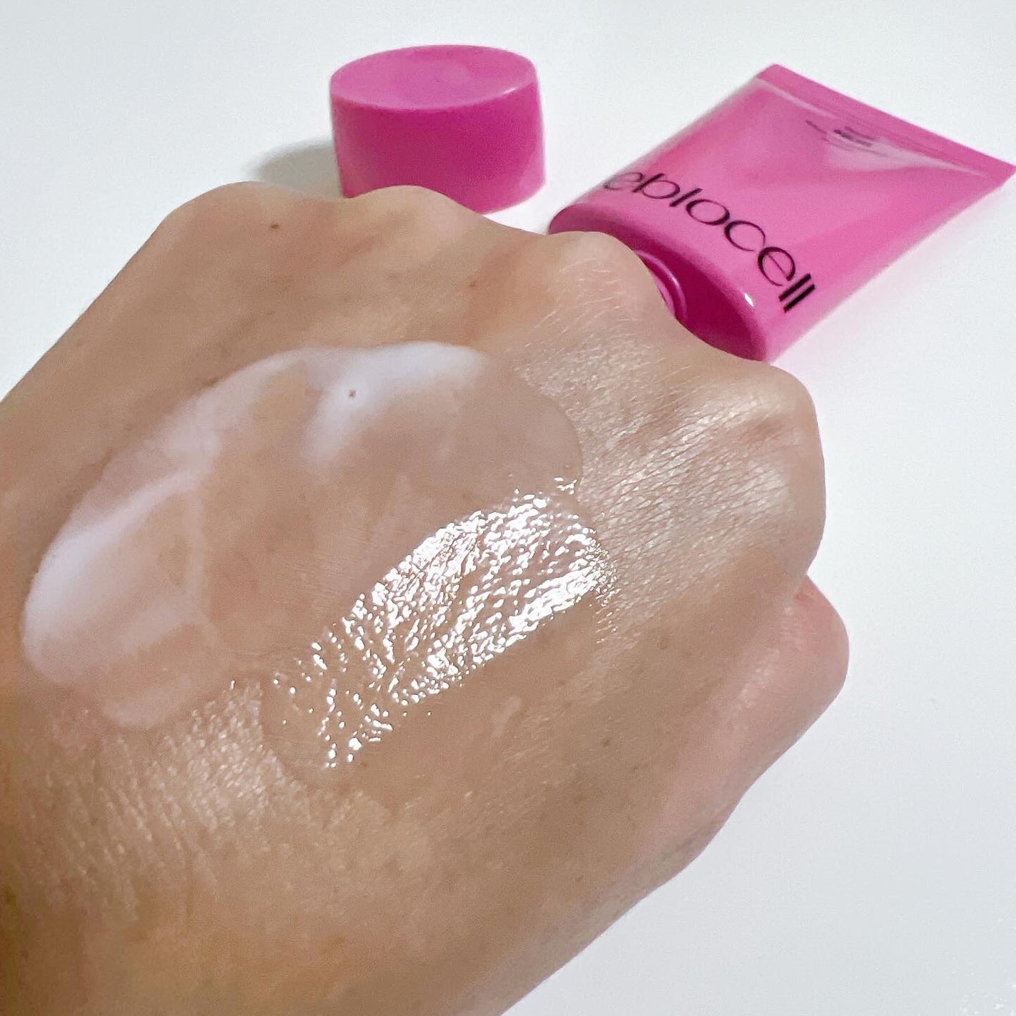 HUG ハンドクリーム/reblocell/ハンドクリームを使ったクチコミ(3枚目)