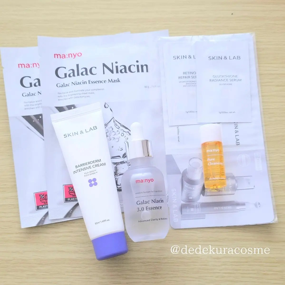 スキンアンドラブのバリアダームインテンシブクリームとマニョのガラクナイアシン3.0エッセンスが届いておりました👏🏻🤍クリームは色々と試したい時期なのでリアルバリアと並行して使っていく！！マニョは普通にリピ商品です🤚🏻朝の美容液とし