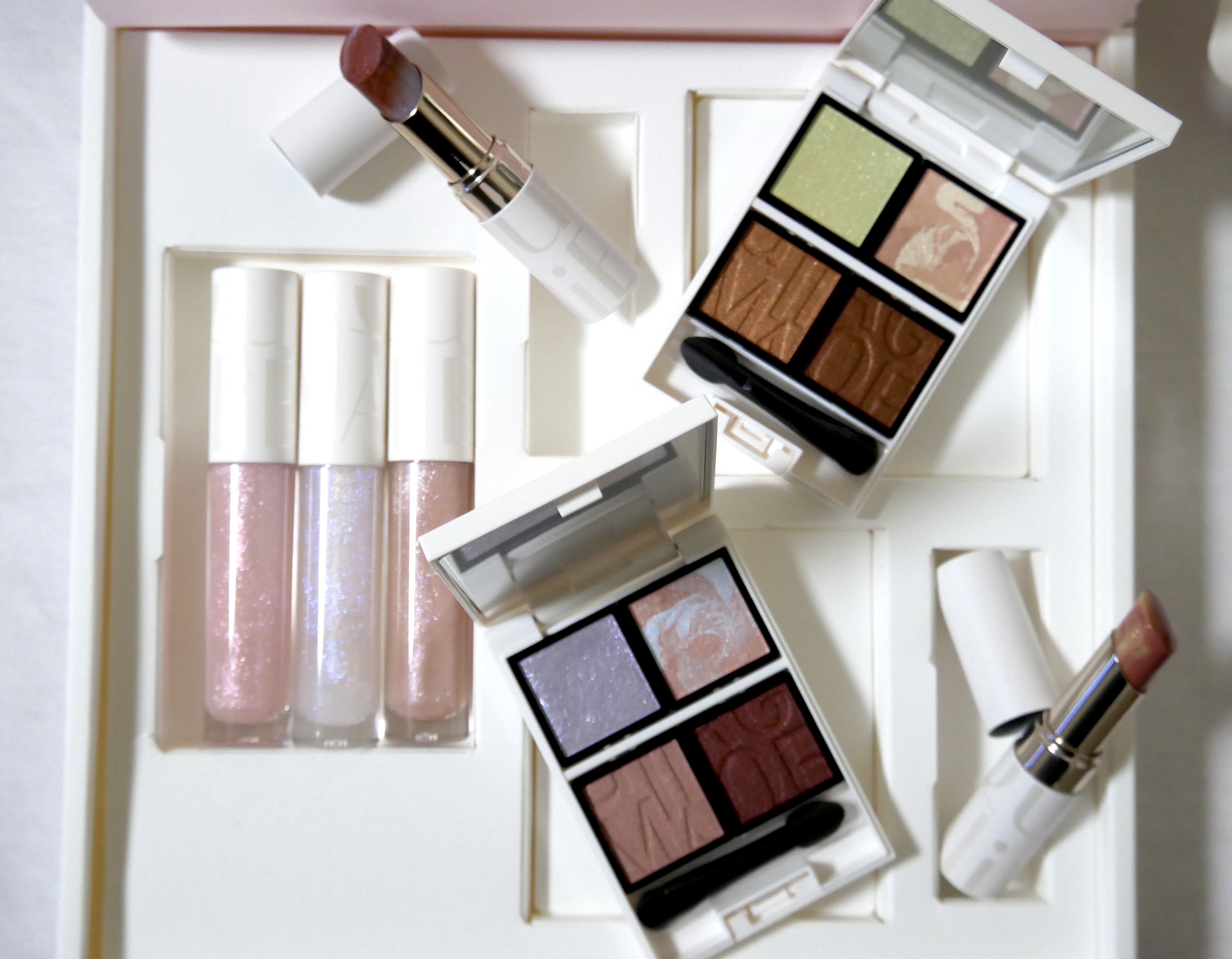 Bloom Collection ドラマティックエッセンスルージュ（限定カラー） BR520 ブラウンマーブル/マキアージュ/口紅を使ったクチコミ（1枚目）