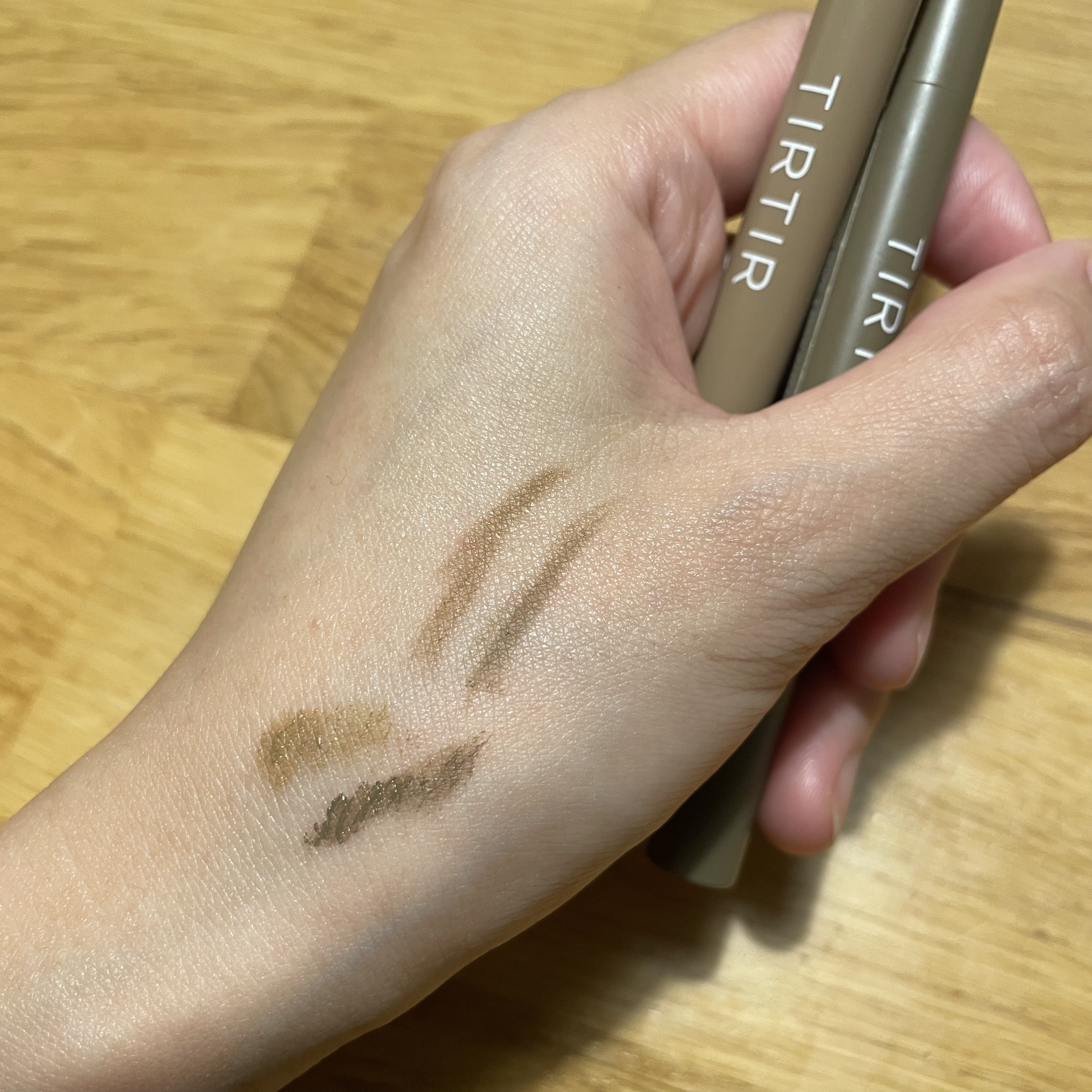 スキニーブロウペンシル＆ブロウマスカラ/TIRTIR(ティルティル)/アイブロウペンシルを使ったクチコミ（2枚目）