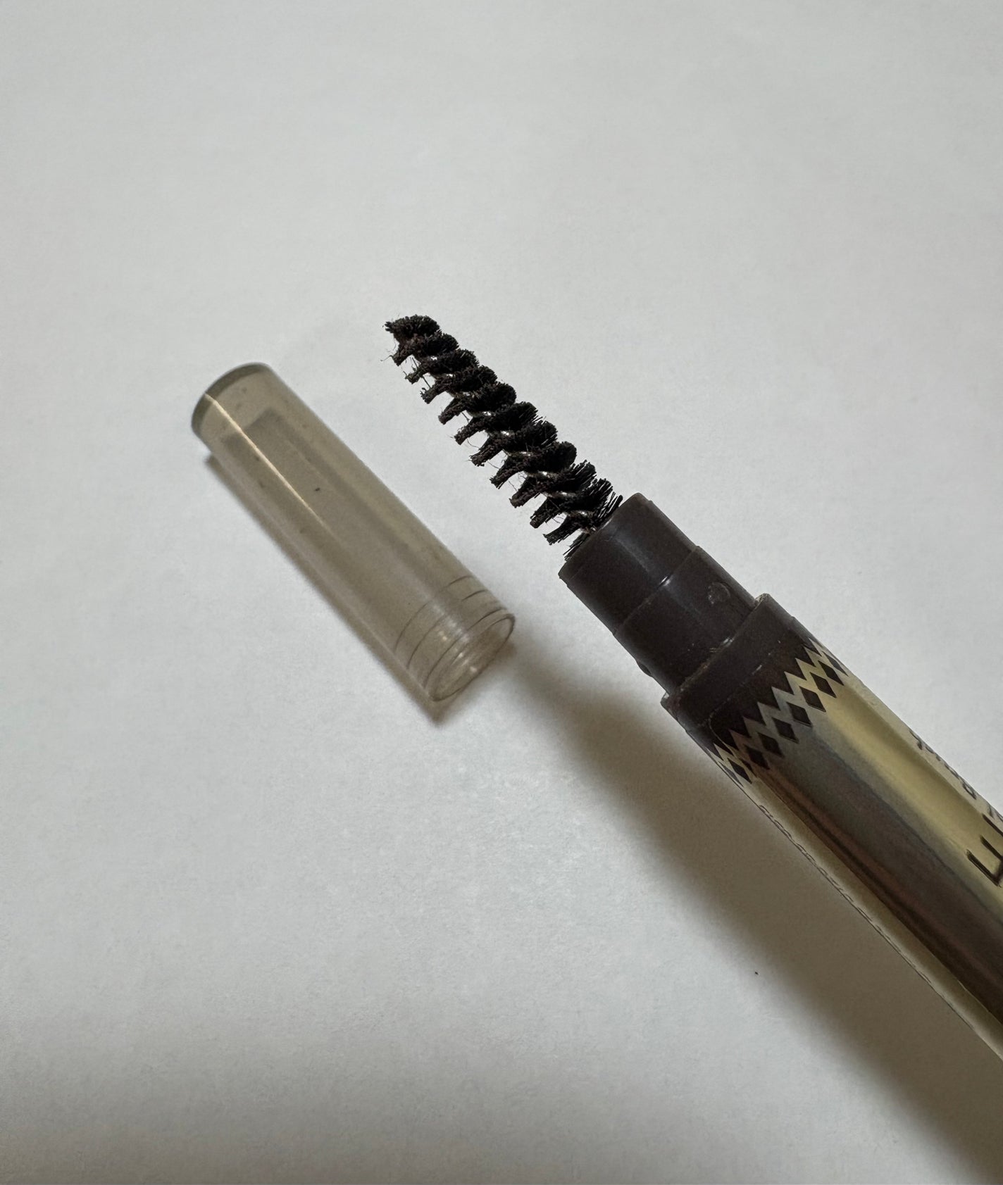 ブラシ付きアイブロウ繰り出し/CEZANNE/アイブロウペンシルを使ったクチコミ(3枚目)