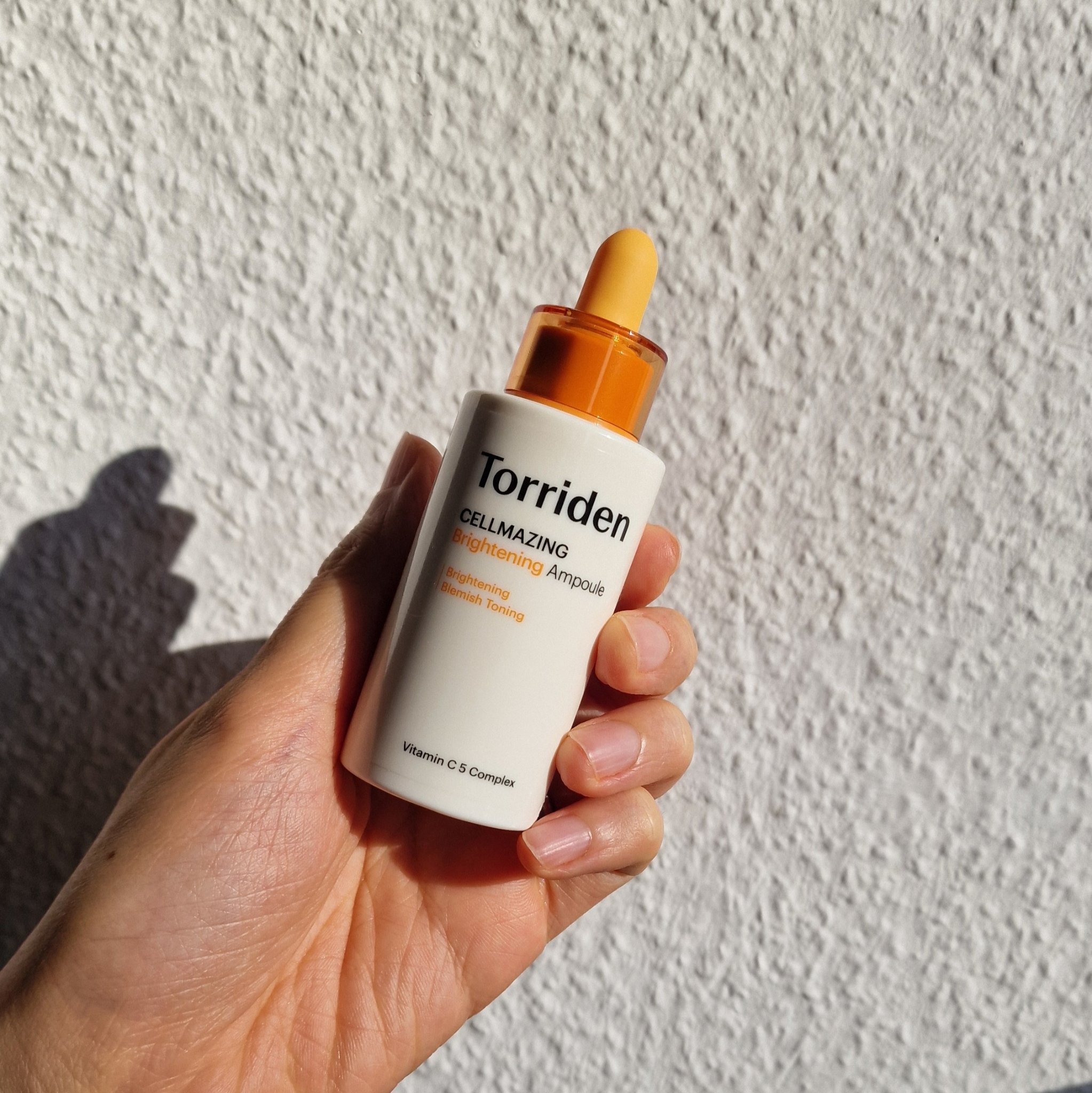 Torriden 
セルメイジング ビタC ブライトニング アンプル

さらっとしたテクスチャーなので朝のスキンケアに使える！
効果はまだ実感できてないけど使いやすくてお気に入り。 

#LIPSベスコス使ってみた 