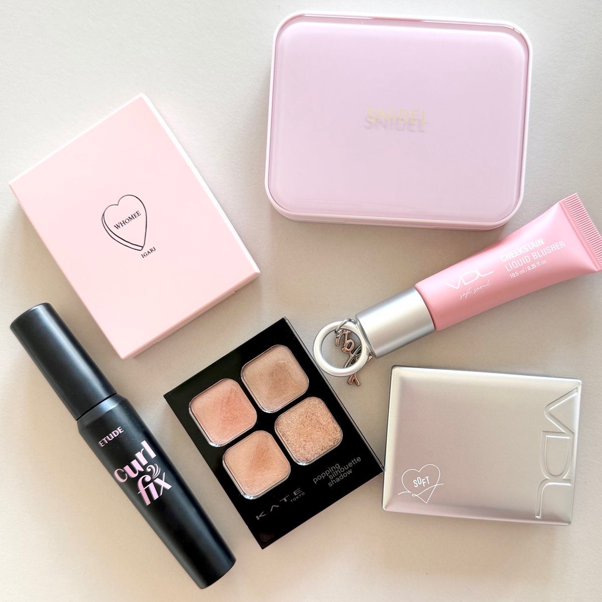 ＶＤＬ　チークステイン　リキッド　ブラッシャー 02　ディム　ピーチ/VDL/リキッドチークを使ったクチコミ（1枚目）