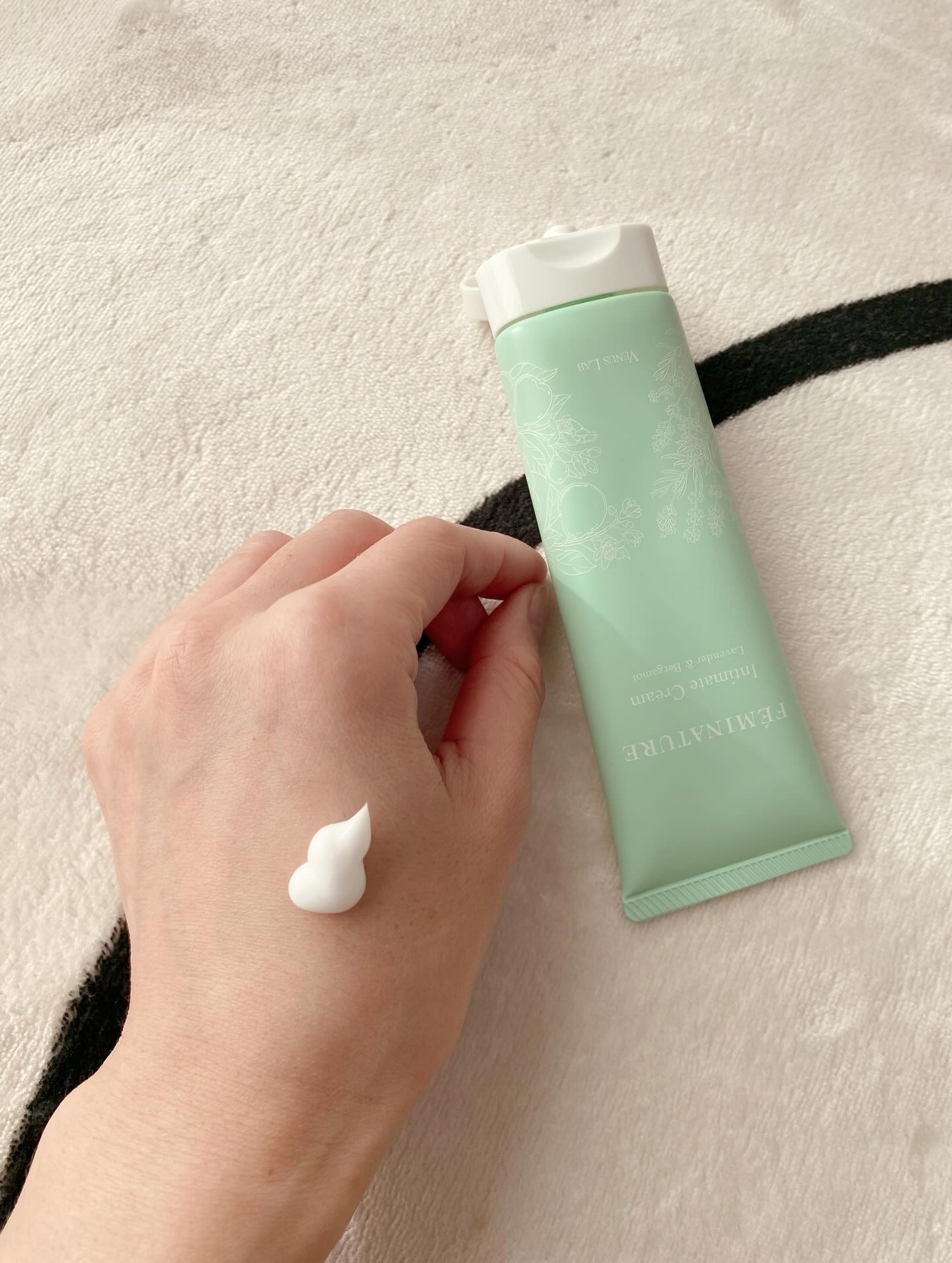 フェミナチュールインティメイトクリーム/ヴィーナスラボ/デリケートゾーンケアを使ったクチコミ（2枚目）