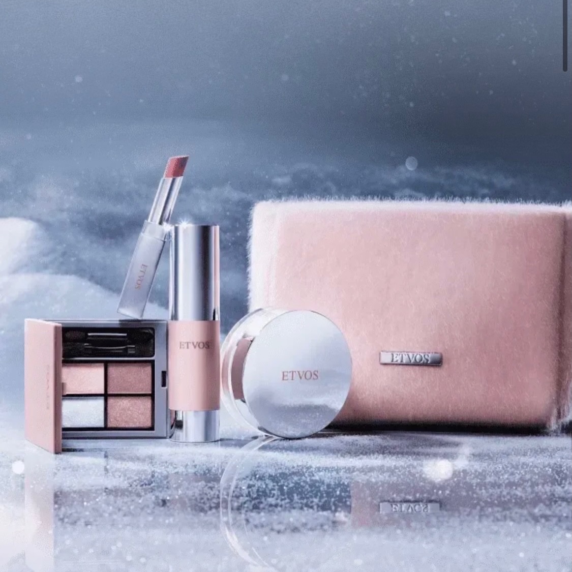 2025年冬新作メイクアップキット】2025 ホリデーコフレ｜エトヴォスの