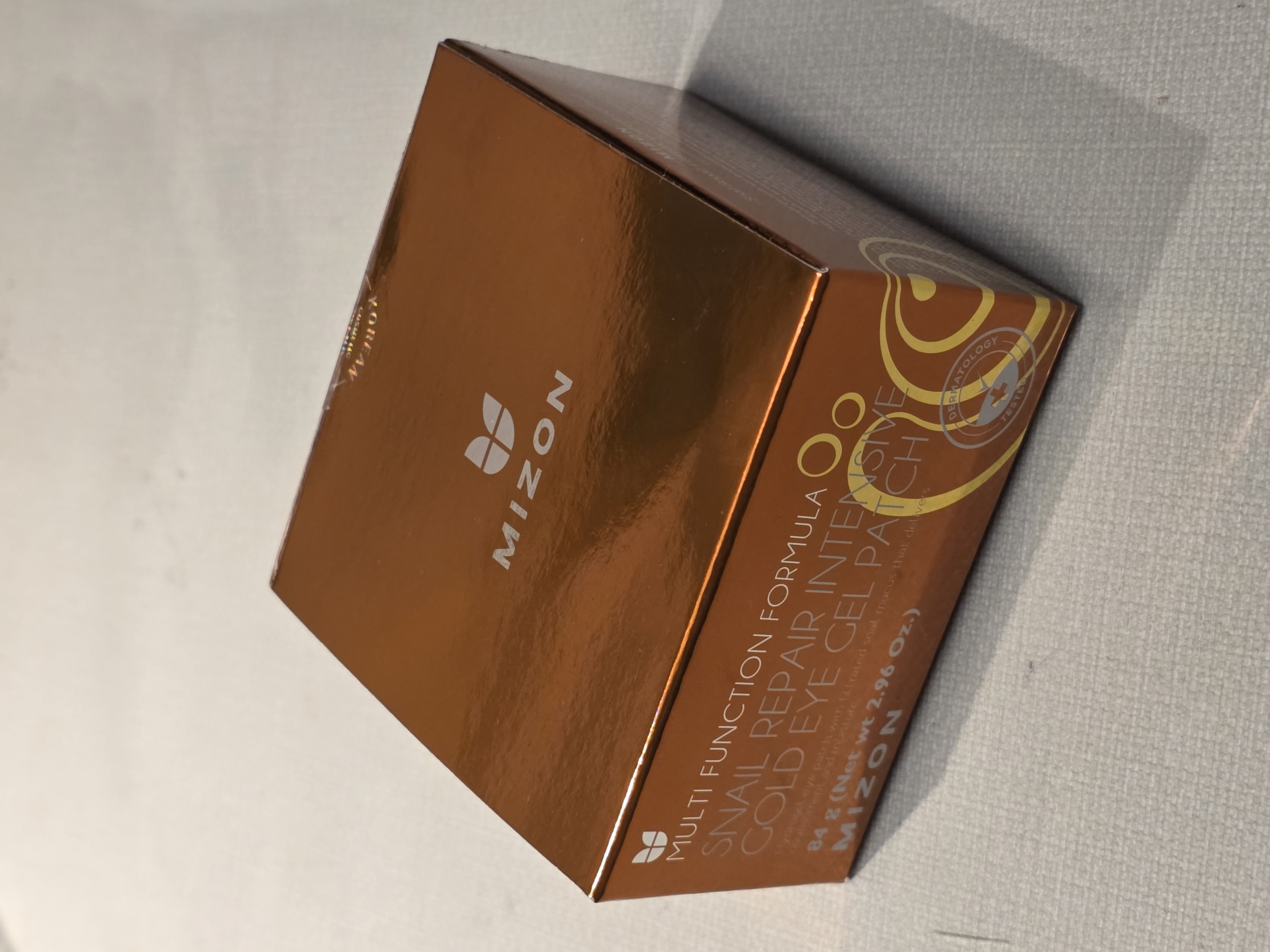  カタツムリ リペア インテンシブ ゴールド アイ ジェル パッチ/MIZON/アイケア・アイクリームを使ったクチコミ（1枚目）