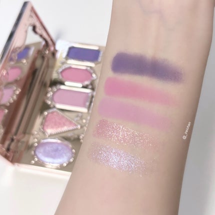 ストロベリーロココ アイシャドウパレット/FlowerKnows/アイシャドウパレットを使ったクチコミ(4枚目)