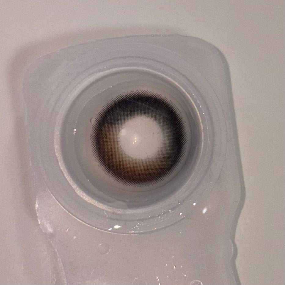 デューリット/ホテラバ/ワンデー(1DAY)カラコンを使ったクチコミ(3枚目)