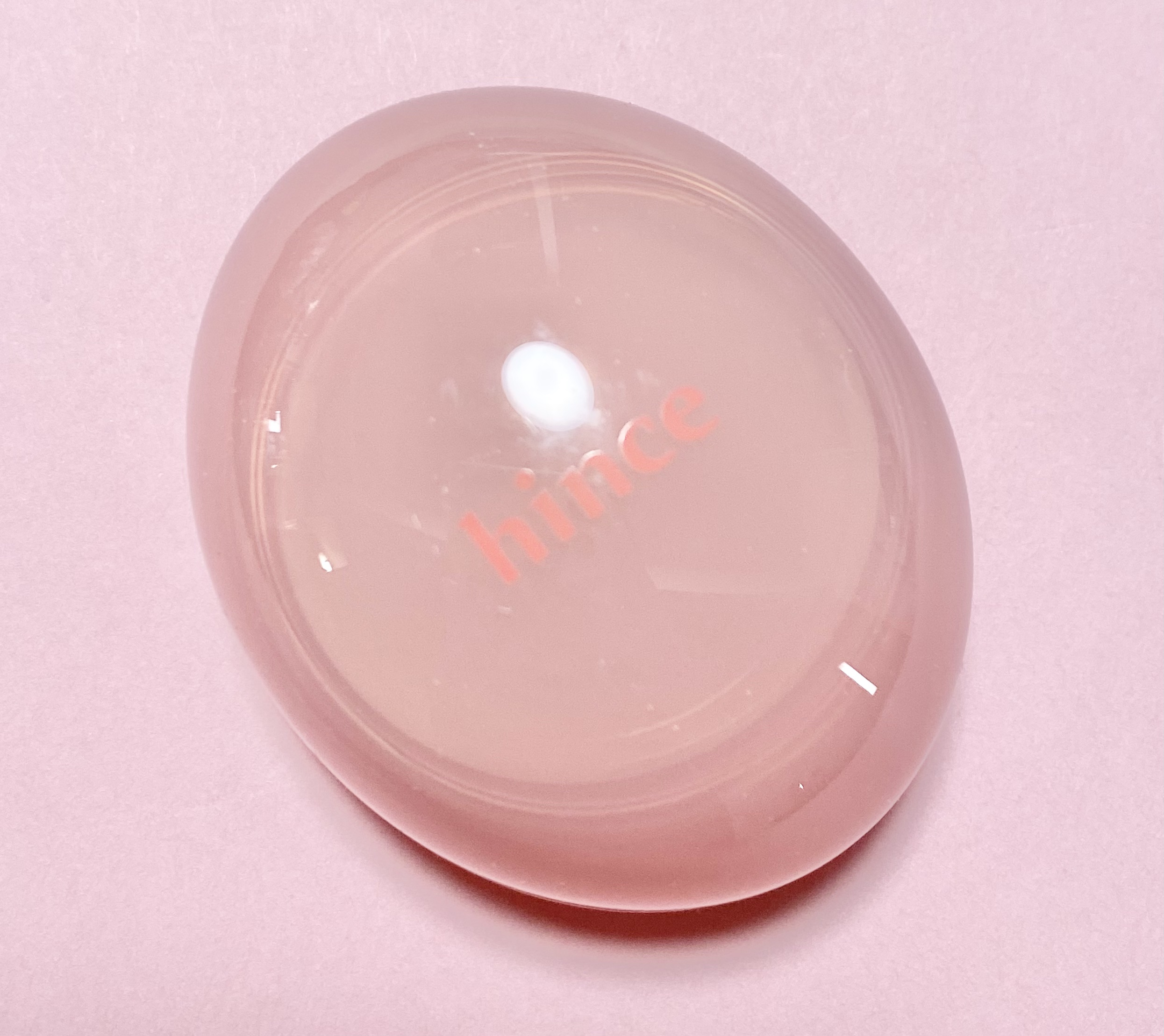 ロウグロウデューイーボール/hince/リップバームを使ったクチコミ（2枚目）