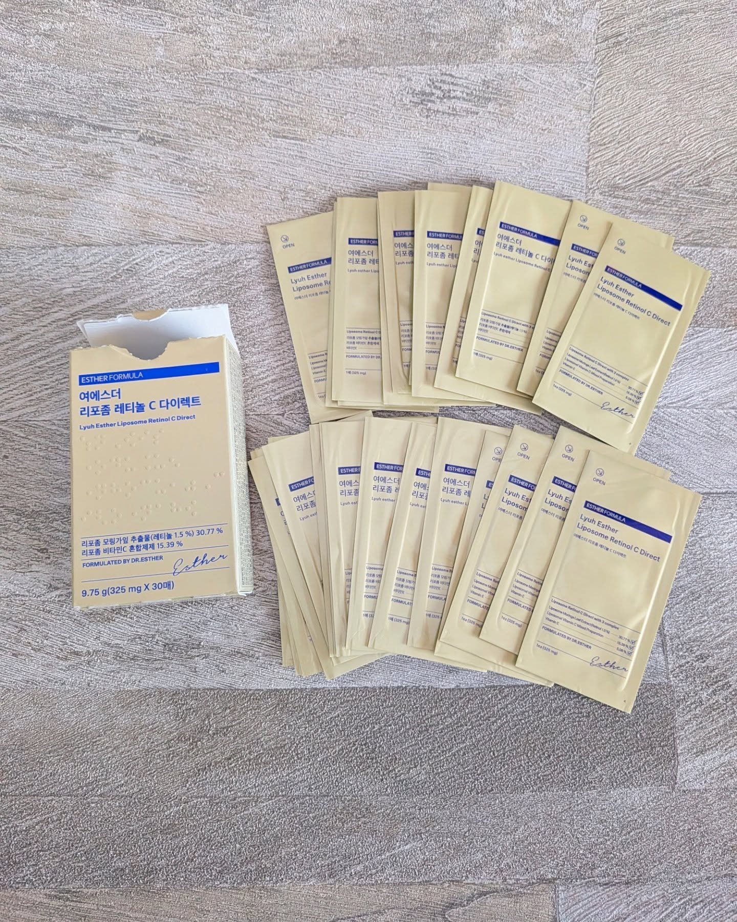 ヨエスターリポソームレチノールCダイレクトフィルム/ESTHER FORMULA/美容サプリメントを使ったクチコミ（2枚目）