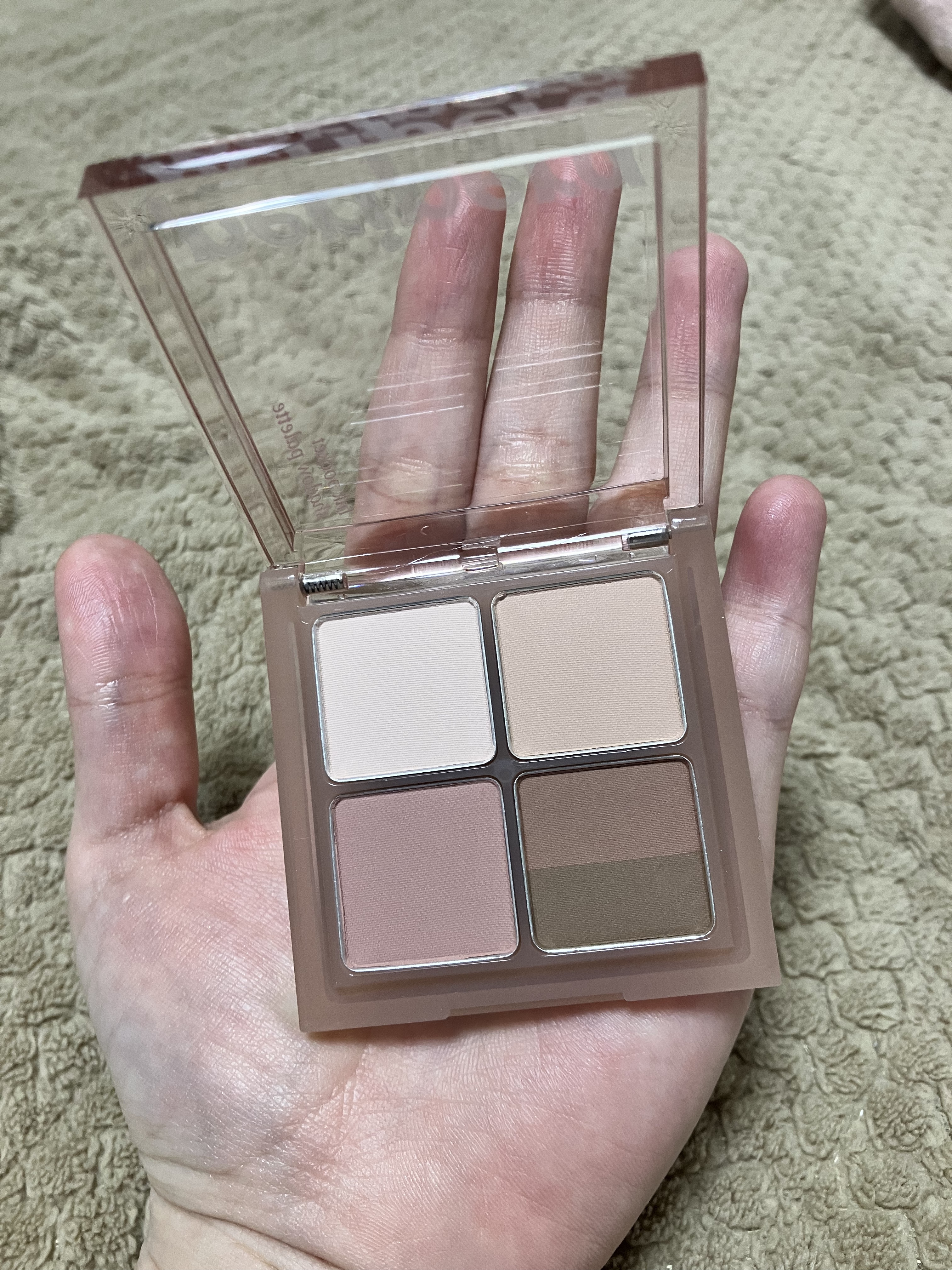 ペリペラ インク ポケット シャドウ パレット 04 ミュートを分かった感じ(YOU KNOW WHAT MUTE IS)/PERIPERA/アイシャドウパレットを使ったクチコミ（1枚目）