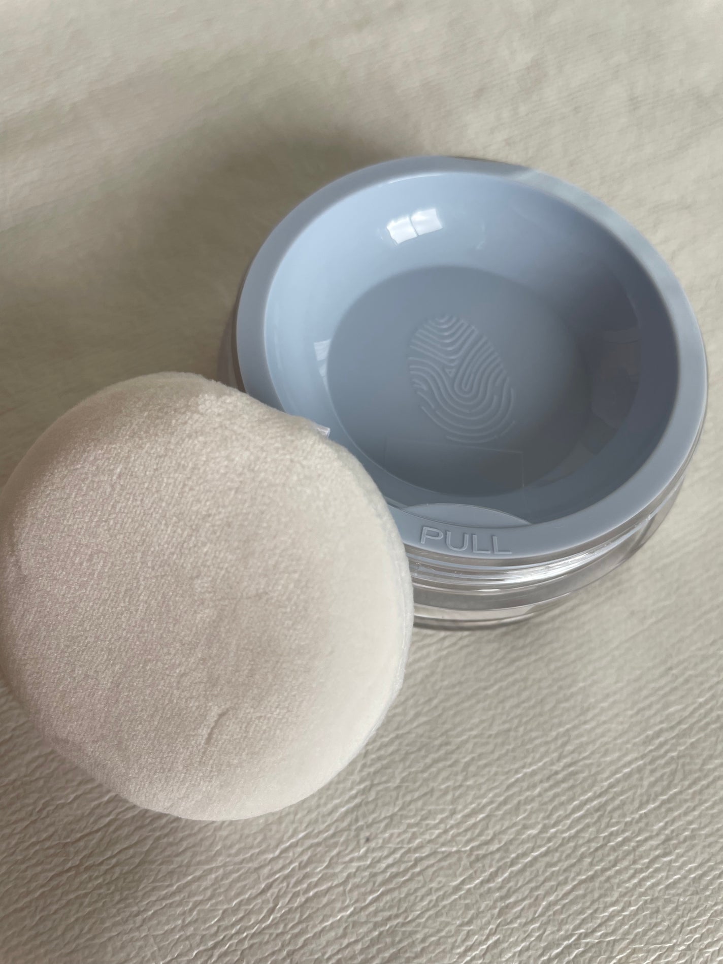 トランスルーセントセットエッセンシャルパウダー/TFIT/ルースパウダーを使ったクチコミ(3枚目)