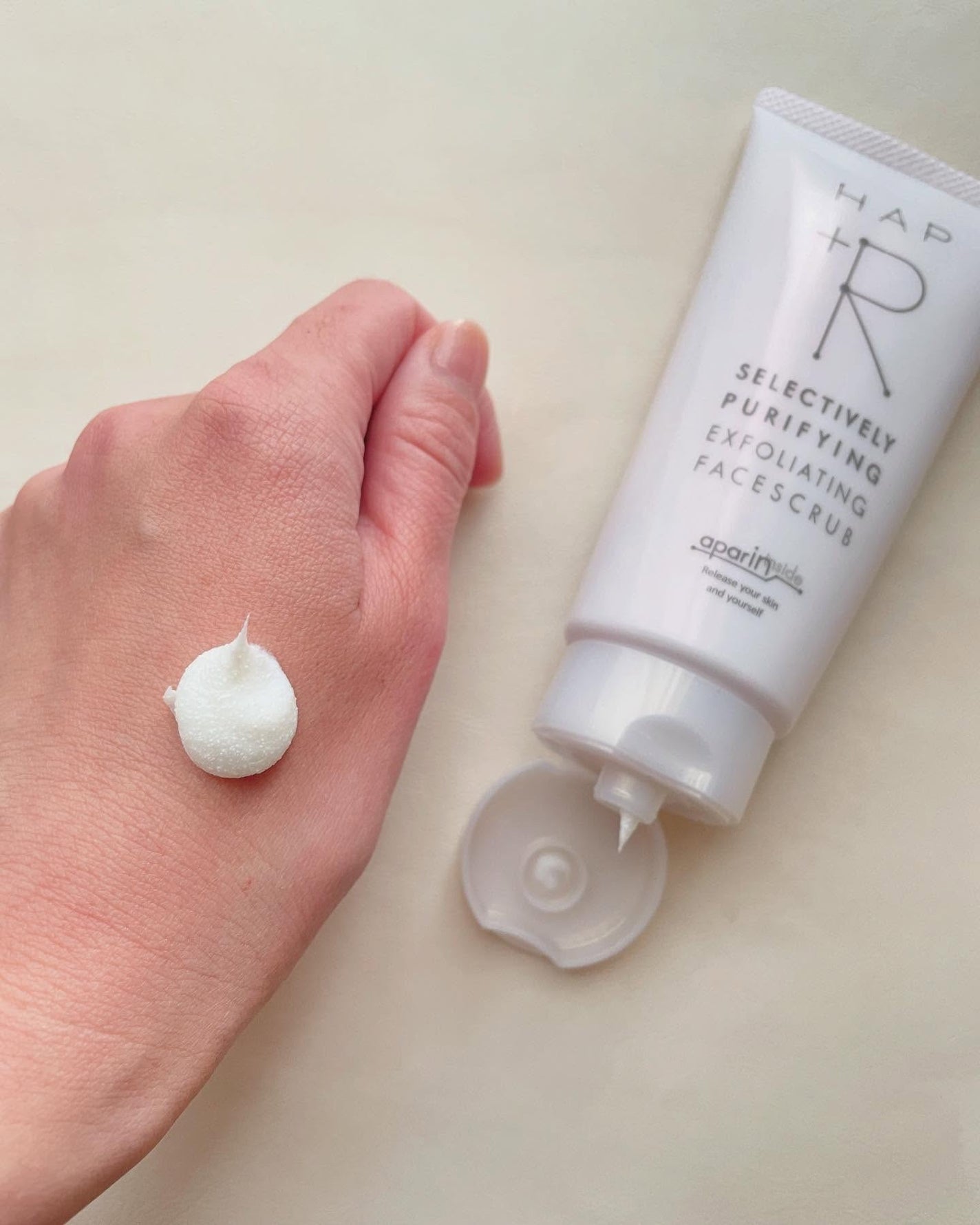 フェイススクラブ /HAP+R/スクラブ・ゴマージュを使ったクチコミ(3枚目)