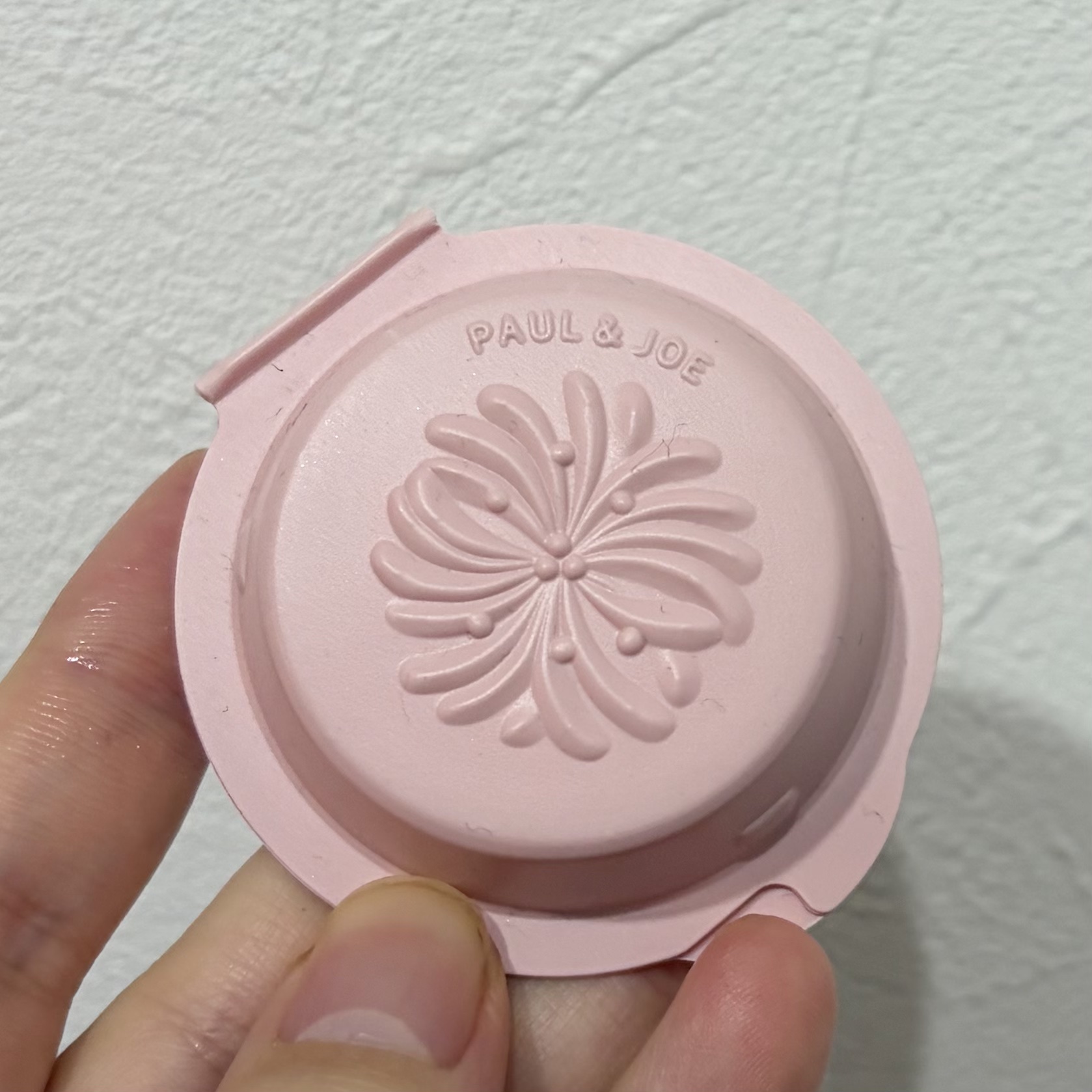 PAUL & JOE BEAUTE セッティング パウダーのクチコミ「使い切りアイテム！

▷ポール&ジョー（@paulandjoe_beaute）
•セッティング.....」（1枚目）