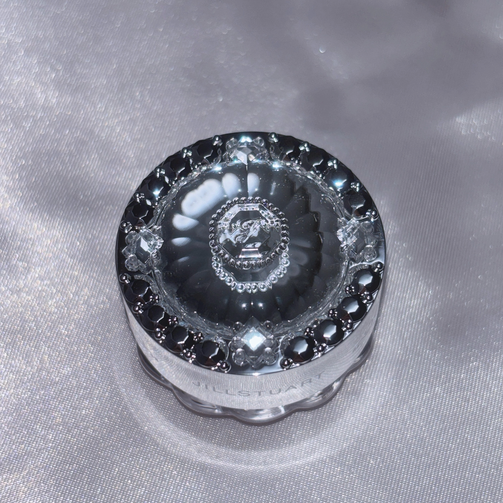 ジルスチュアート　エターナル アイビジュー/JILL STUART/ジェル・クリームアイシャドウを使ったクチコミ（3枚目）