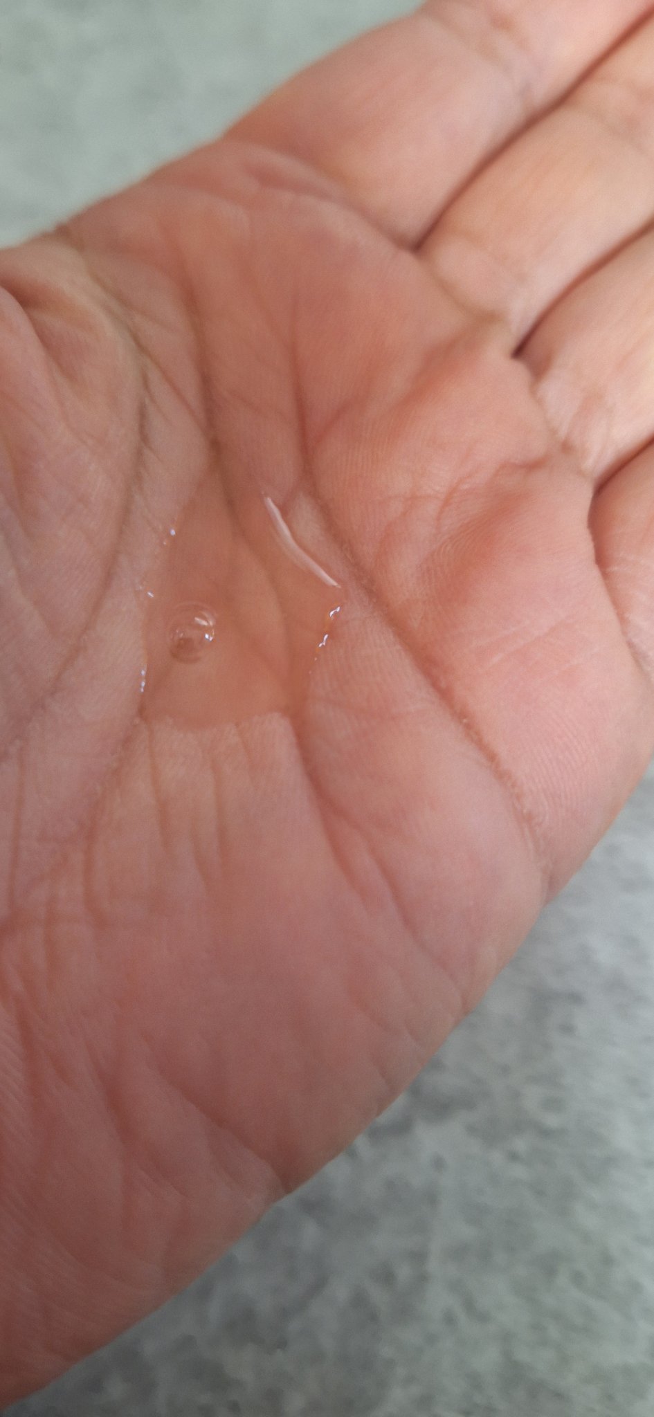 コウジ酸ビタナイアシントナー/MEDICUBE/化粧水を使ったクチコミ（2枚目）