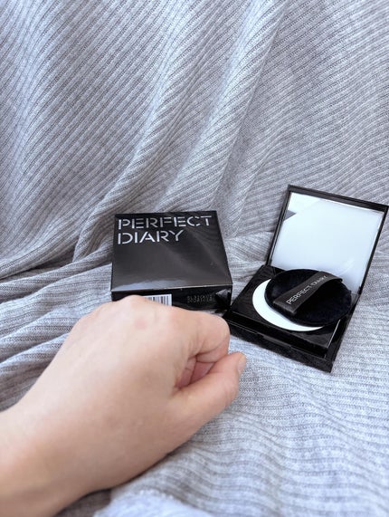 トランスルーシェント ブルーリング セッティング パウダー/PERFECT DIARY/プレストパウダーを使ったクチコミ(6枚目)