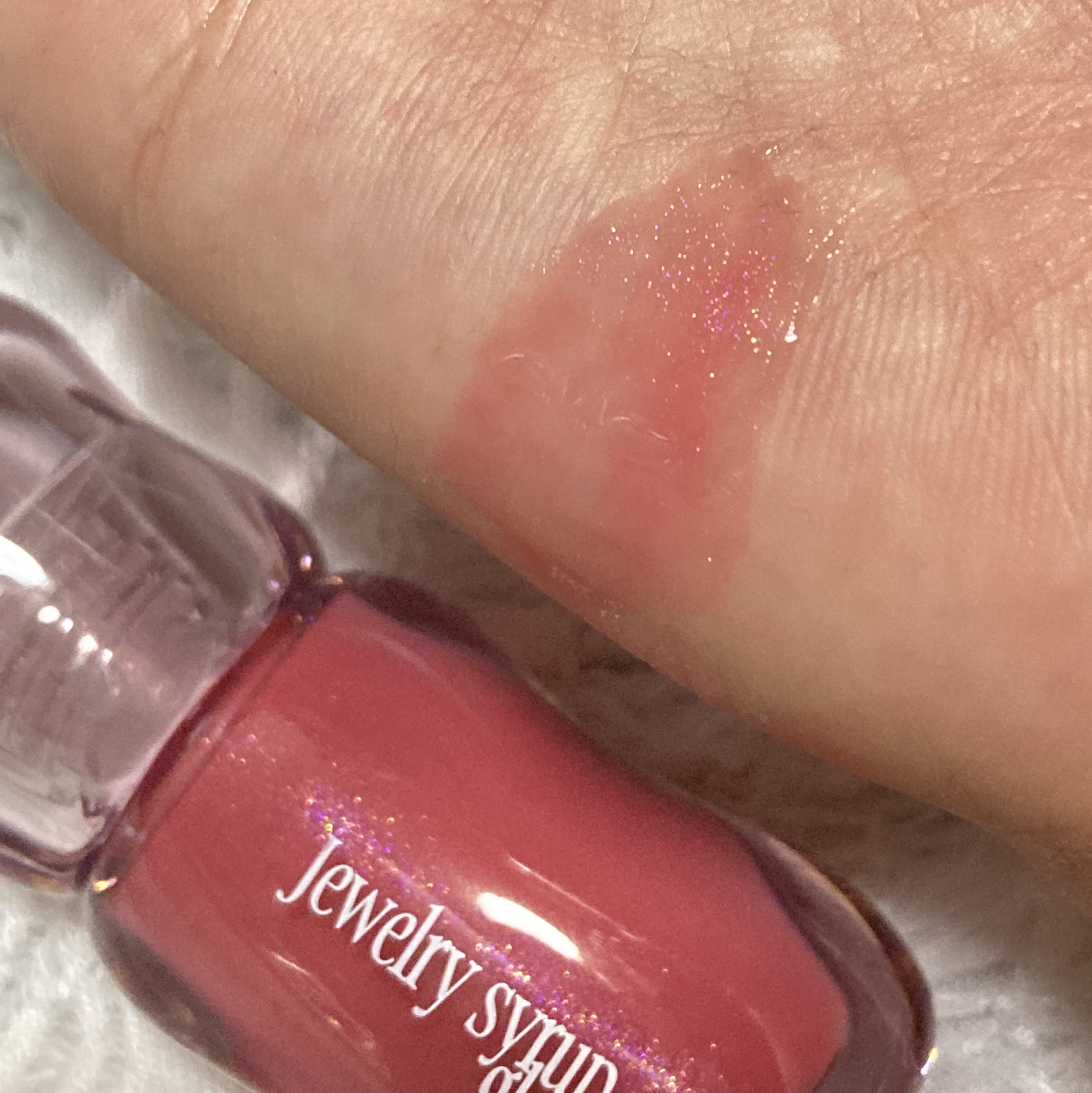 ジュエリー シロップ グロス/DAISY DOLL by MARY QUANT/リップグロスを使ったクチコミ（2枚目）