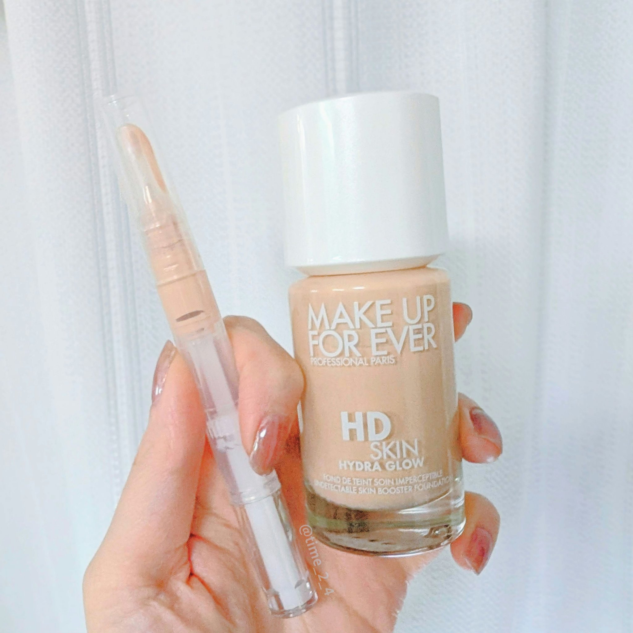 HDスキン ハイドラ グロウ ファンデーション 1R02 クール アラバスター/MAKE UP FOR EVER/リキッドファンデーションを使ったクチコミ（1枚目）