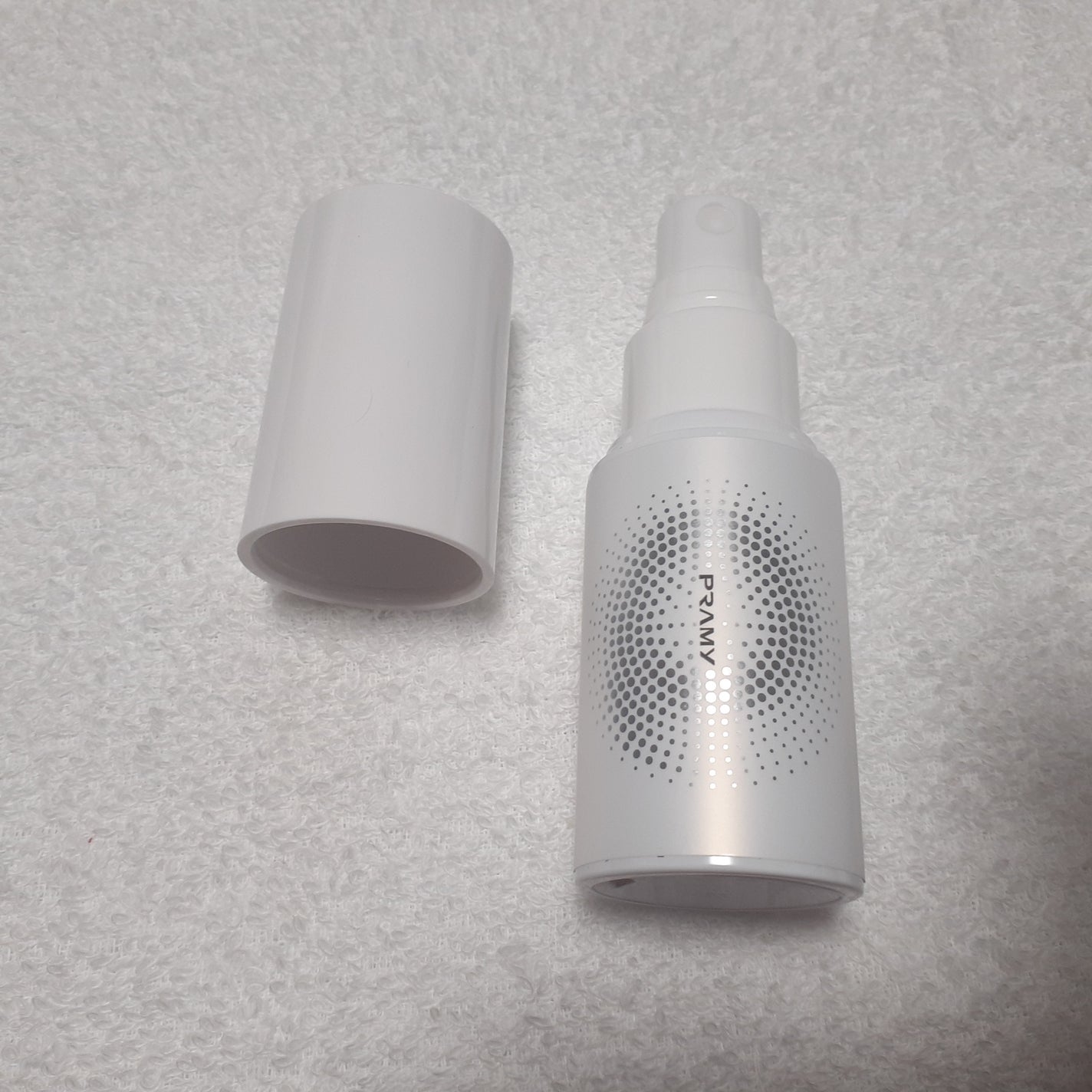 PRAMY メイクアップセッティングミスト モイストタイプ/PRAMY/フィックスミストを使ったクチコミ(3枚目)