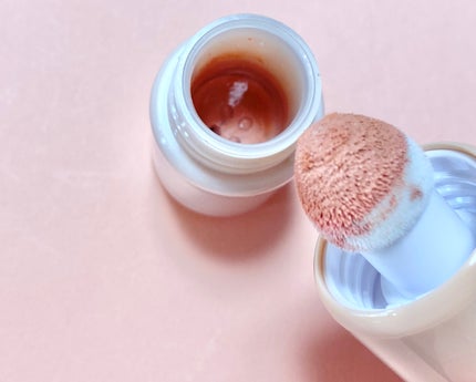 MilleFée シェイクドロップチークのクチコミ「MilleFée
シェイクドロップチーク
02 モカムース
ピンクベージュ系のカラーで使いや.....」(3枚目)