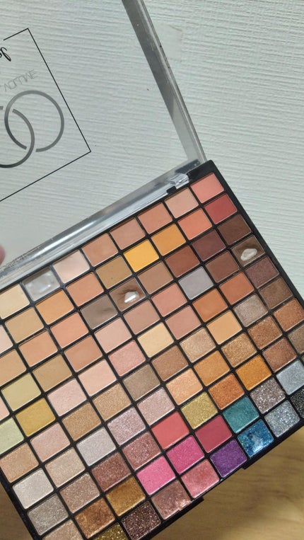 プロフェッショナルボリューム100カラー/Dolly Angel/アイシャドウパレットを使ったクチコミ(3枚目)