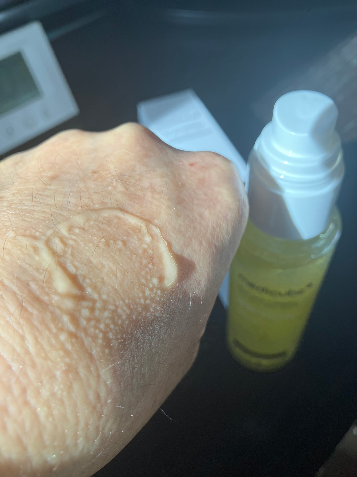 コウジ酸ビタゼリーセラムミスト/MEDICUBE/美容液を使ったクチコミ(2枚目)