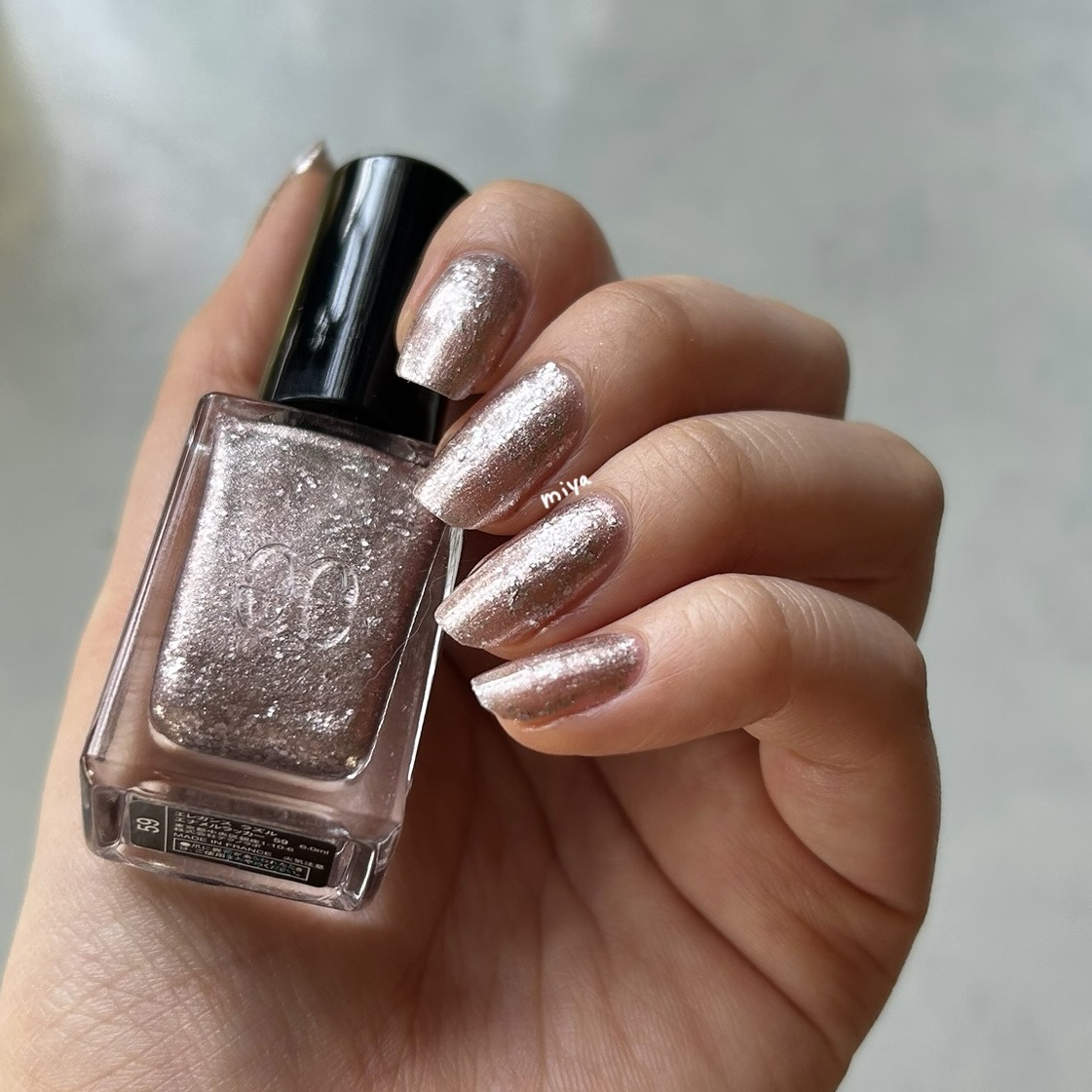 エレガンス ラズル エナメルラッカー/エレガンス ラズル /マニキュアを使ったクチコミ（3枚目）