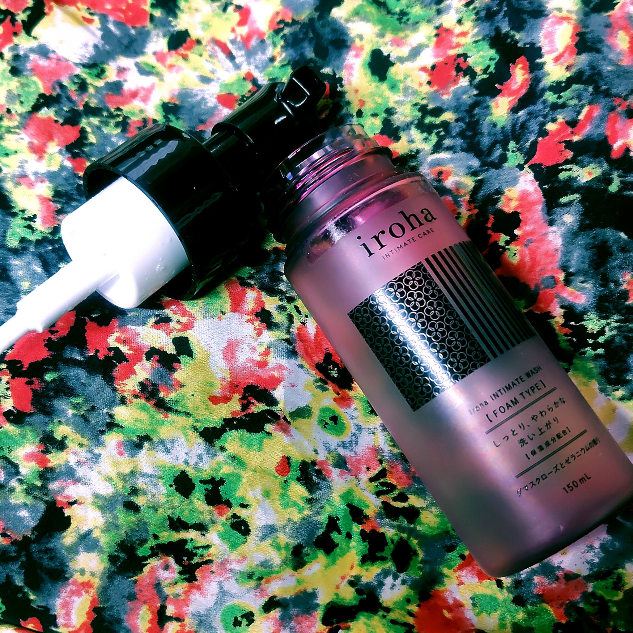 イロハ インティメートウォッシュ フォームタイプ ダマスクローズとゼラニウムの香り/iroha INTIMATE CARE/デリケートゾーンケアを使ったクチコミ（1枚目）