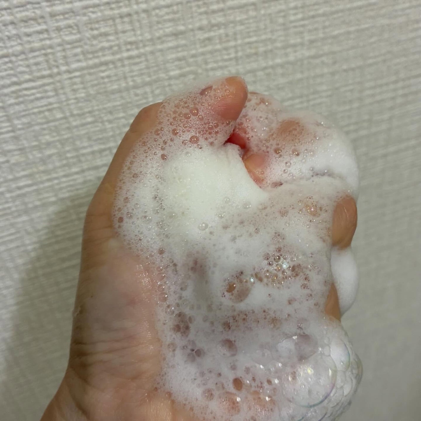 パフュームボディソープ リリィムスクホワイトティー/TEABLESS/ボディソープを使ったクチコミ(3枚目)