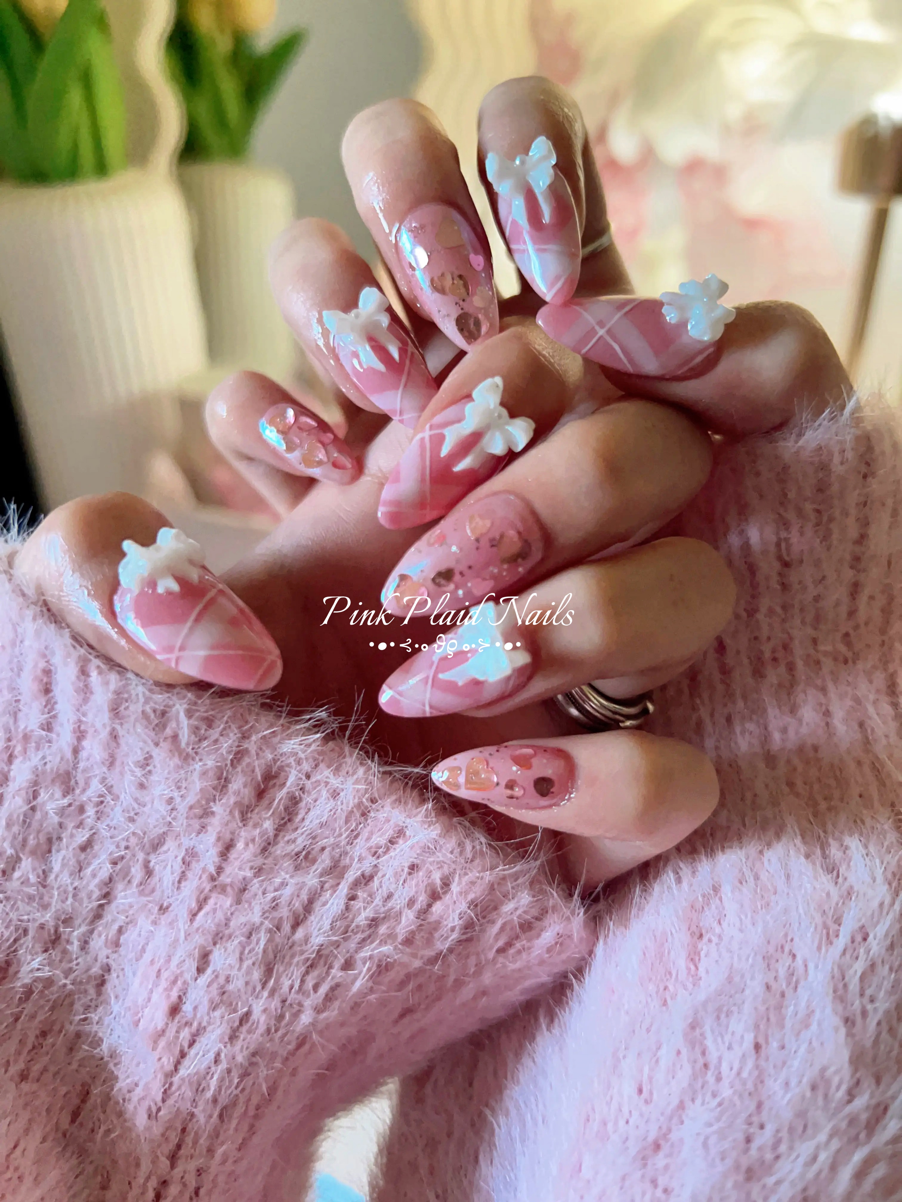 Pink Plaid Nails🎀
#ネイルアート#ニット映えネイル#ガーリーネイル