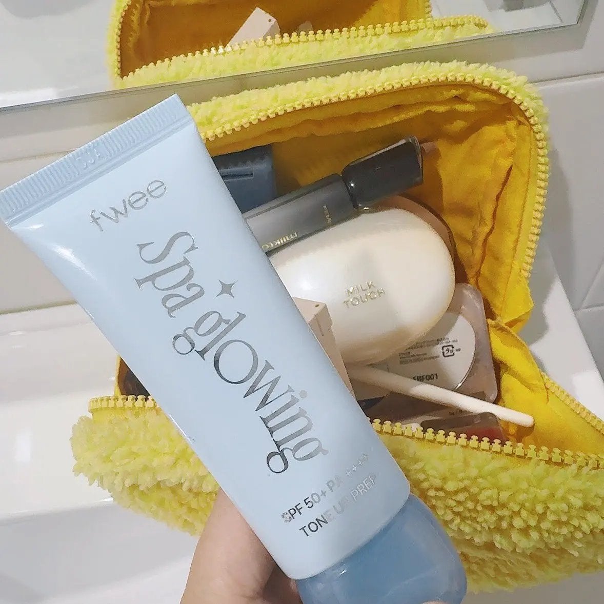 スパグロウUVトーンアップベース/fwee/化粧下地を使ったクチコミ(4枚目)