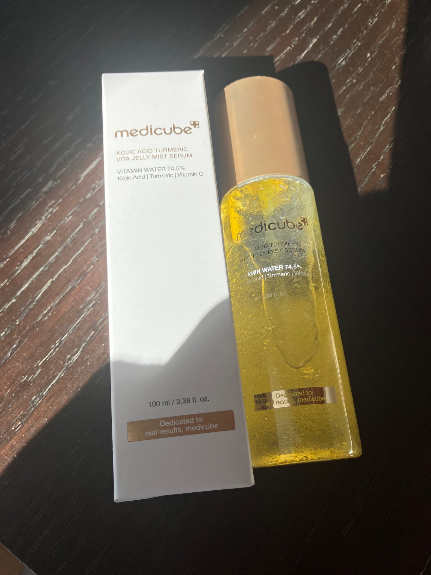 コウジ酸ビタゼリーセラムミスト/MEDICUBE/美容液を使ったクチコミ(1枚目)