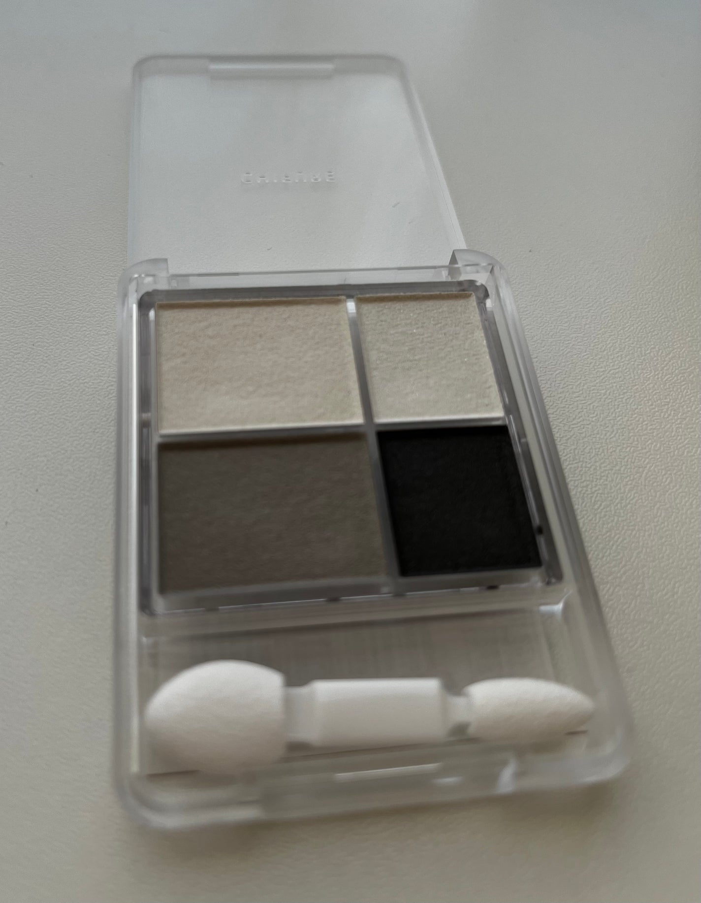 グラデーション アイシャドウ/ちふれ/アイシャドウパレットを使ったクチコミ(2枚目)