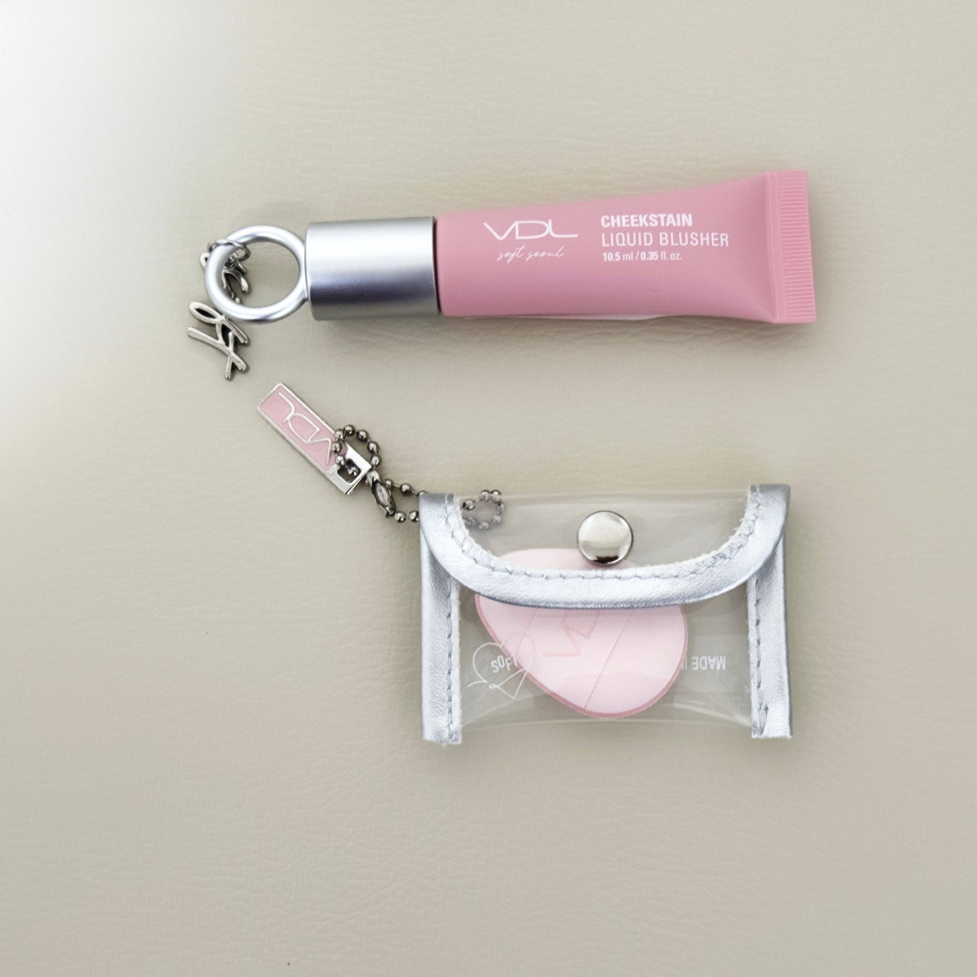 VDL チークステイン リキッド ブラッシャー/VDL/リキッドチークを使ったクチコミ(1枚目)