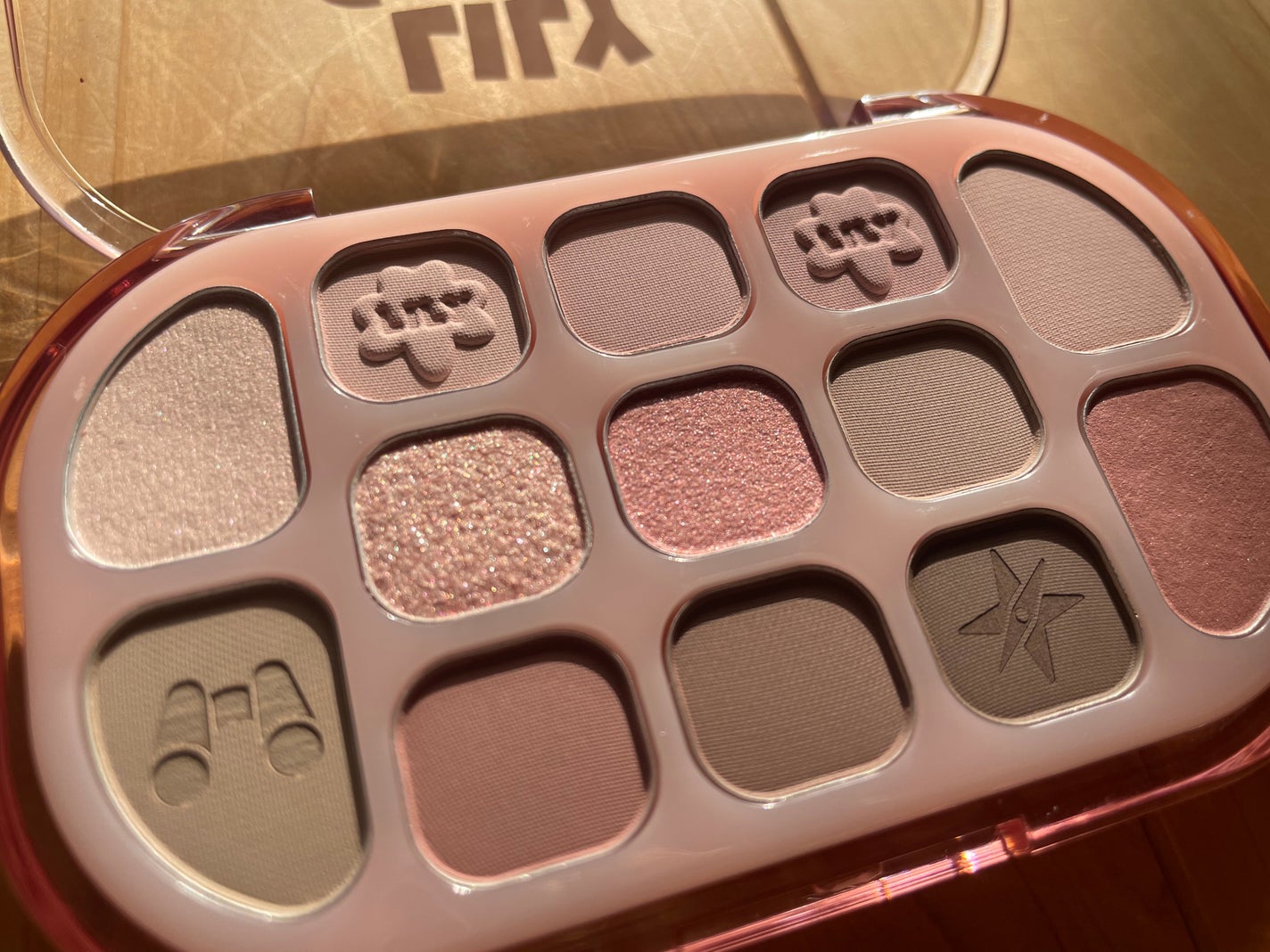 Dewy Fit Palette/lilybyred/アイシャドウパレットを使ったクチコミ(3枚目)