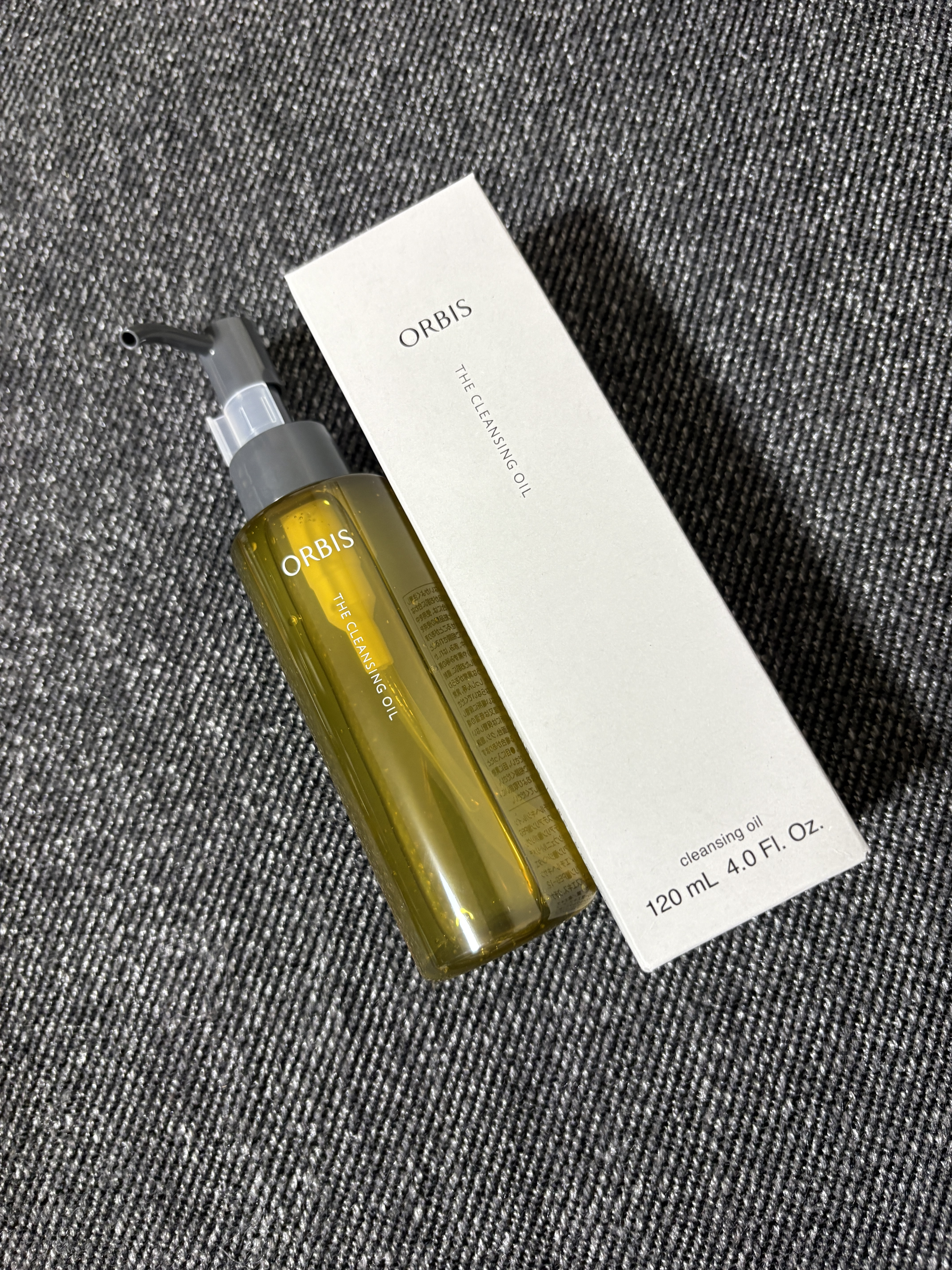 こんにちは🌞
メガ割購入品です〜✨
オルビス ザ クレンジング オイル
気になっていて、少しお安く変えました🤏🏻
ラメがちゃんと落ちて、突っ張る感じもなく肌荒れもなく使用できました！
使うと、肌が潤う感じもします！！

#クレンジング