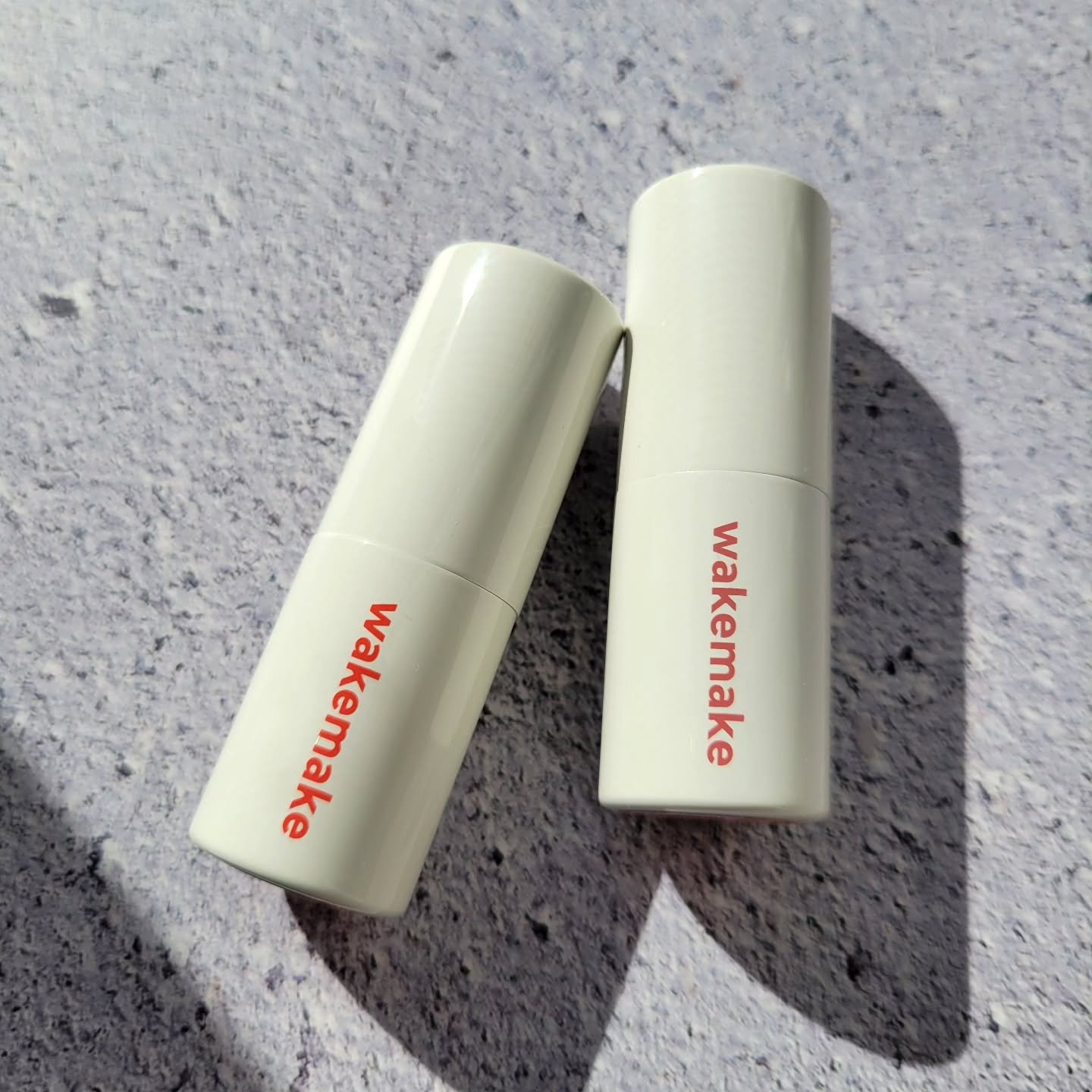 ヘルシーグロウバームスティック/wakemake/口紅を使ったクチコミ（2枚目）