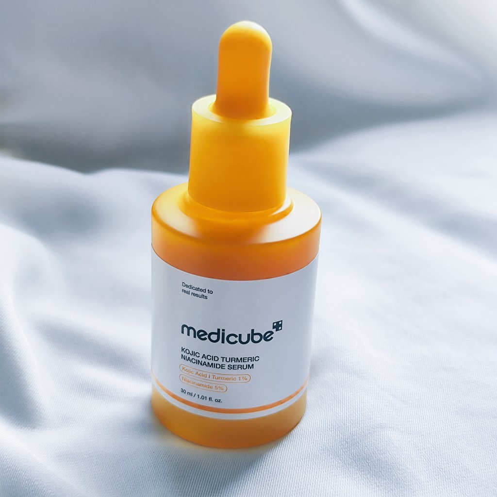 コウジ酸ビタナイアシンセラム/MEDICUBE/美容液を使ったクチコミ（1枚目）