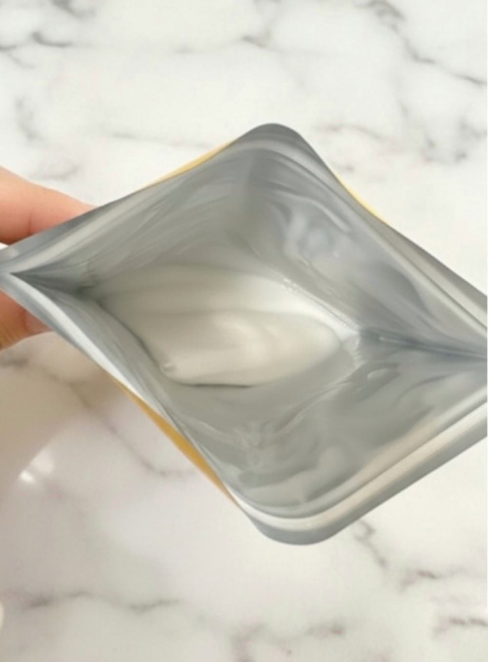 rith♡LIPSパートナー on LIPS 「アインズ&トルペ限定のVTと&ハニーコラボマスクあったので買っ..」(2枚目)