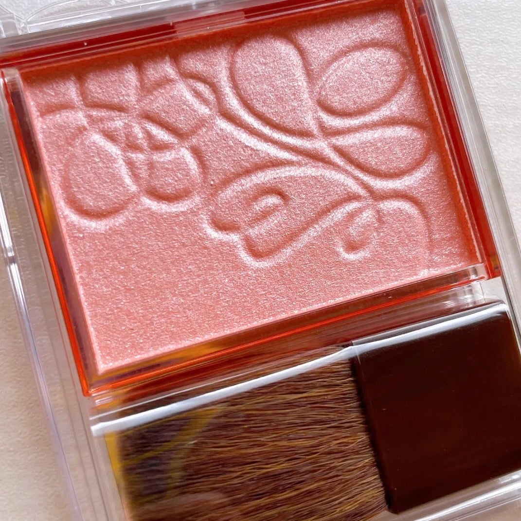 パールグロウニュアンサー/CEZANNE/パウダーハイライトを使ったクチコミ(2枚目)