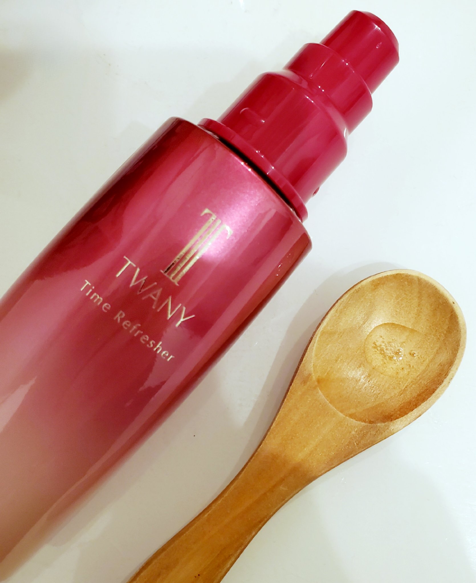 トワニー タイムリフレッシャー/TWANY/美容液を使ったクチコミ（2枚目）