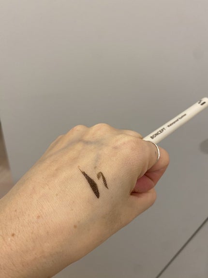 ユキのビューティー勉強部屋 on LIPS 「💥コスパ最強アイライナー!韓国ダイソーで300円で見つけた神ア..」(8枚目)