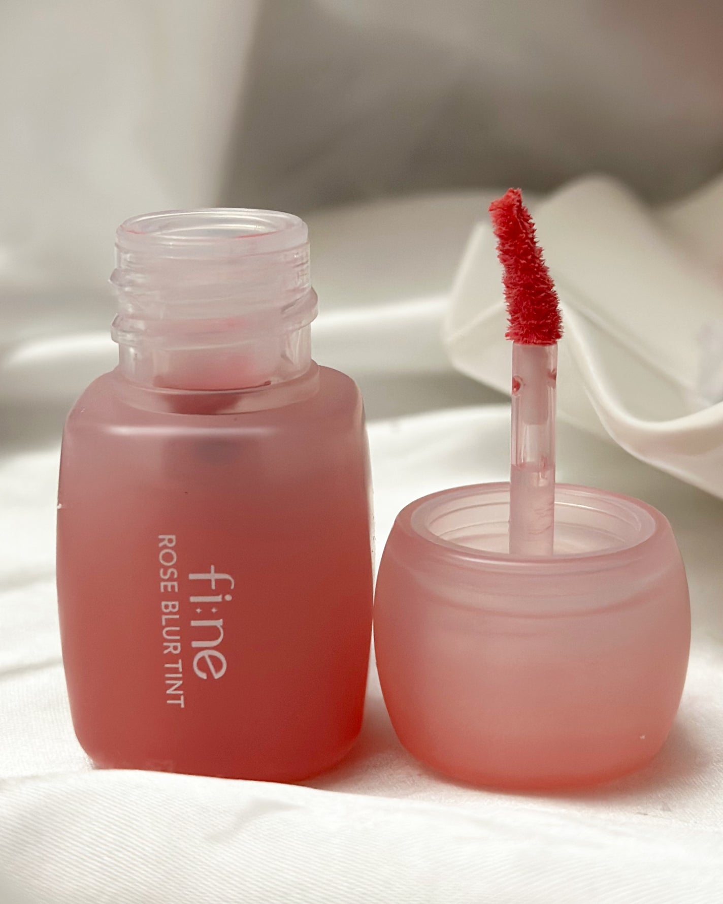 ピネローズブラーティント/kkotppang/リップティントを使ったクチコミ(3枚目)