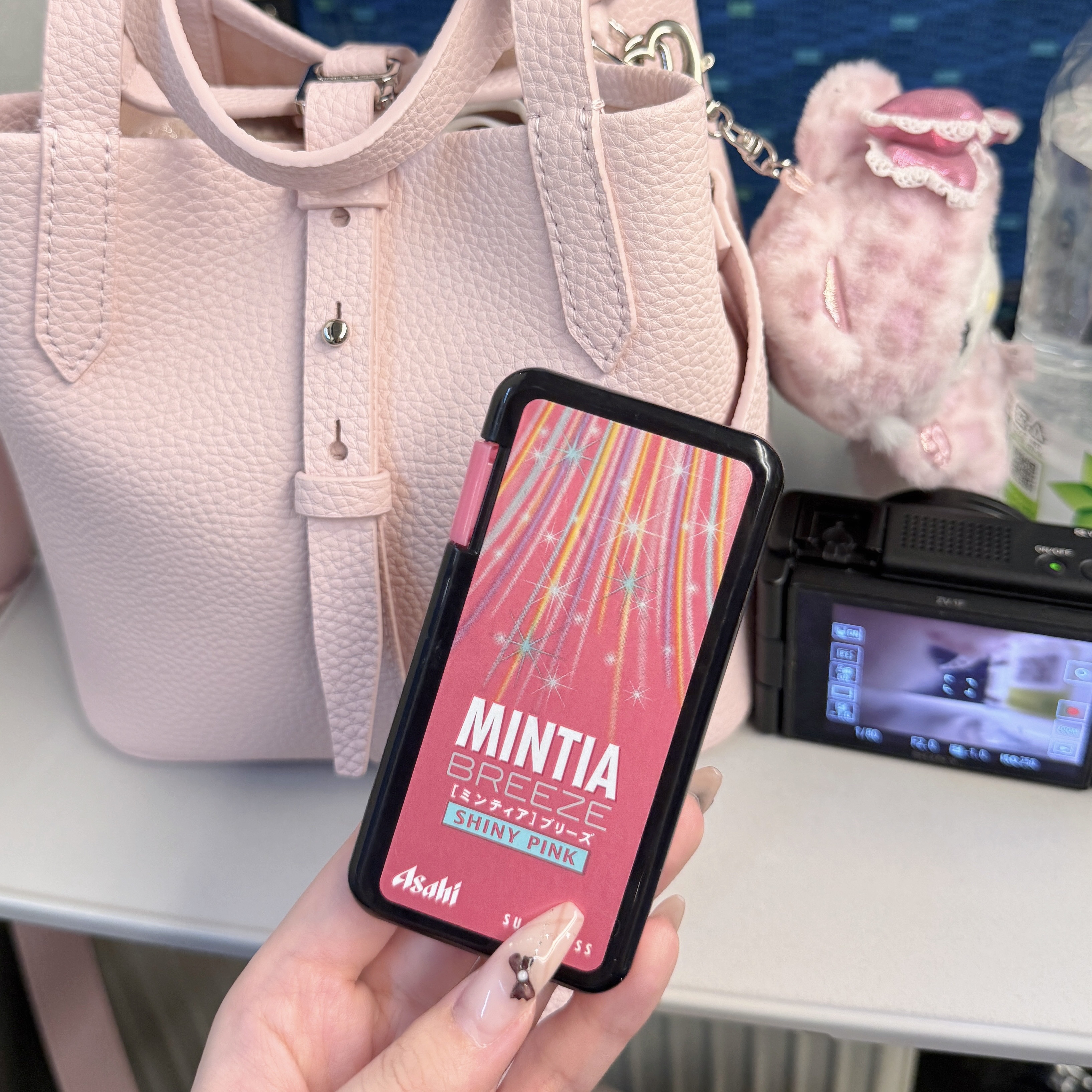 焼肉後でも口臭気にならなるから必ず持ち歩いてる